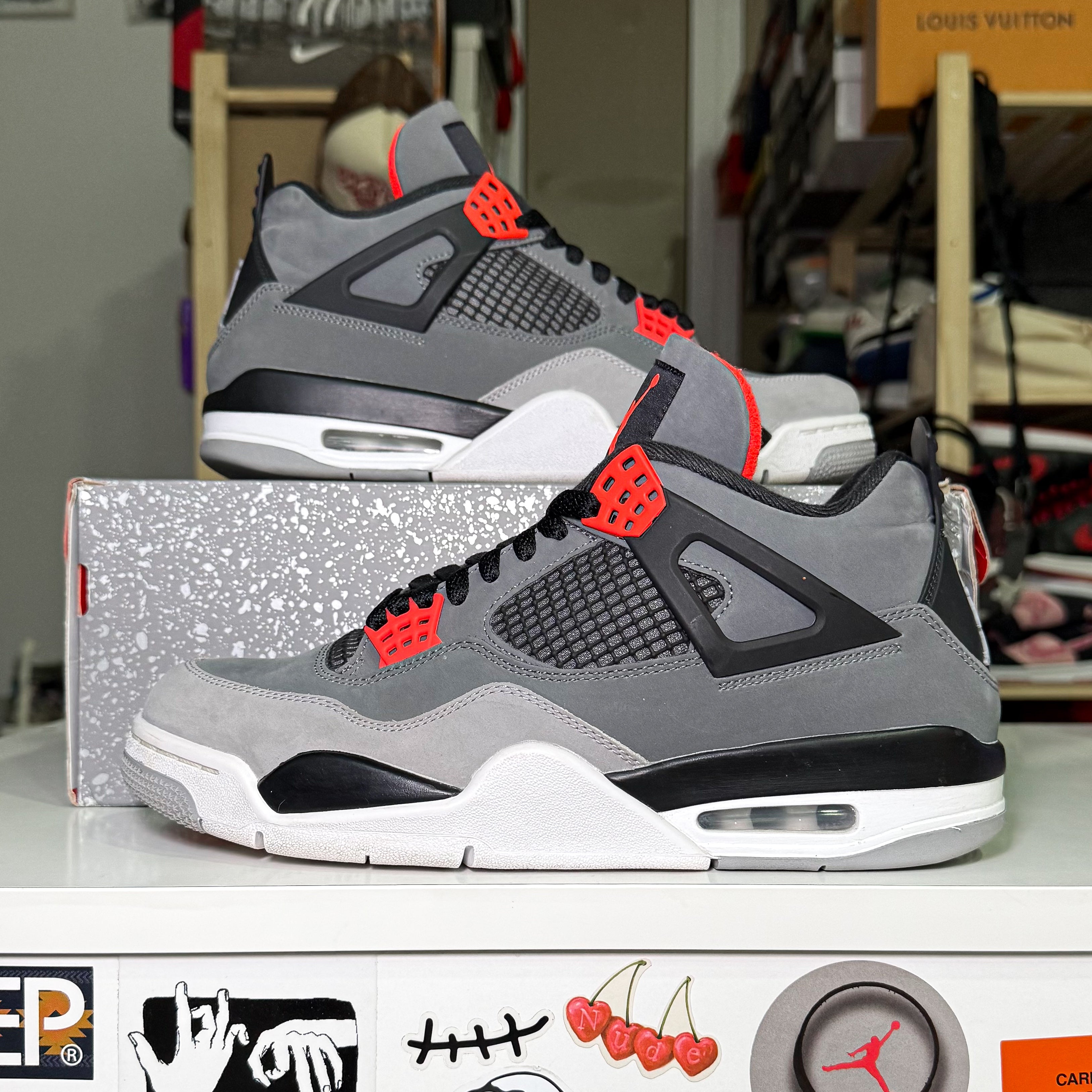 Air Jordan 4 Retro 'Infrared' 2022 - Recondicionado