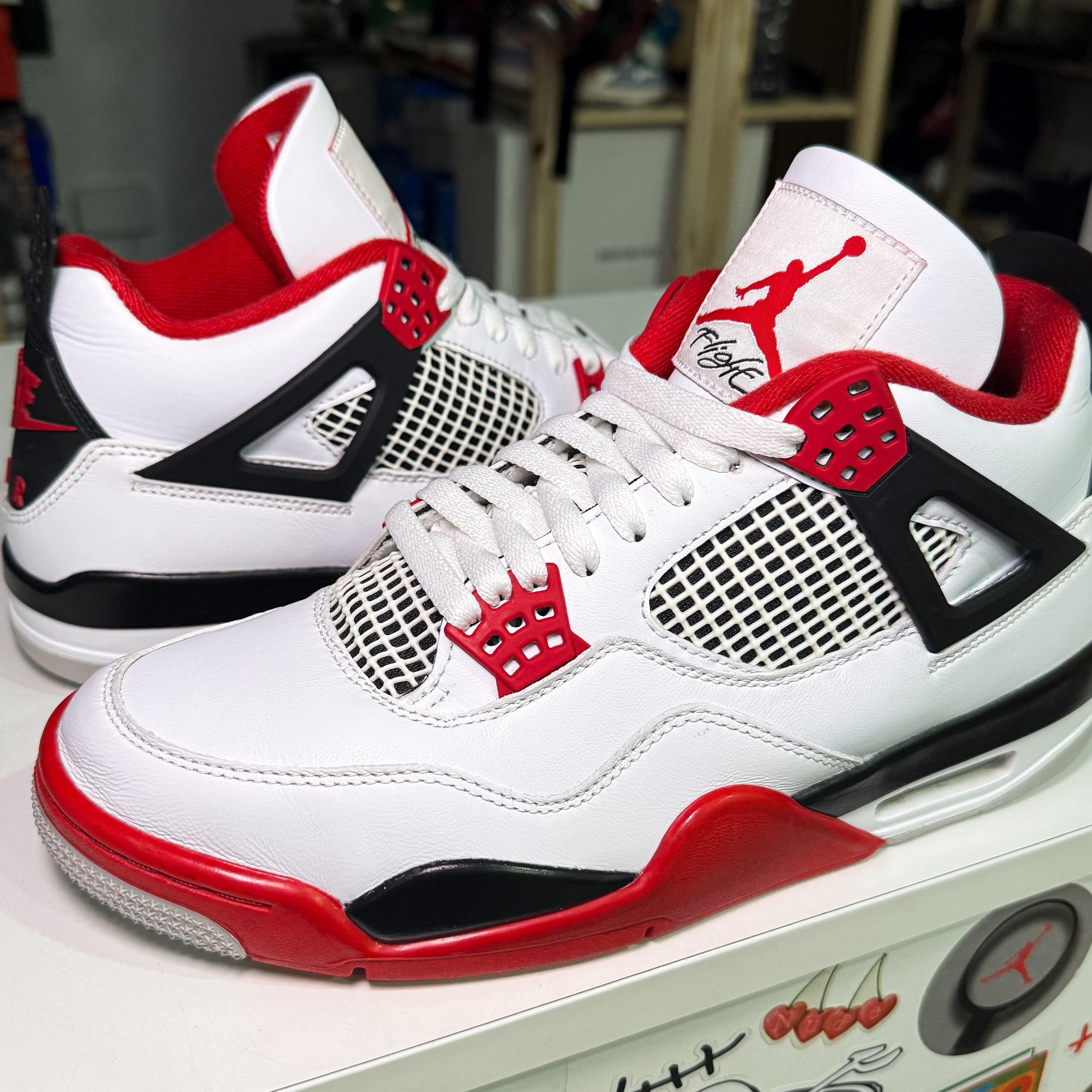 Air Jordan 4 Retro 'Fire Red' 2020 - Recondicionado