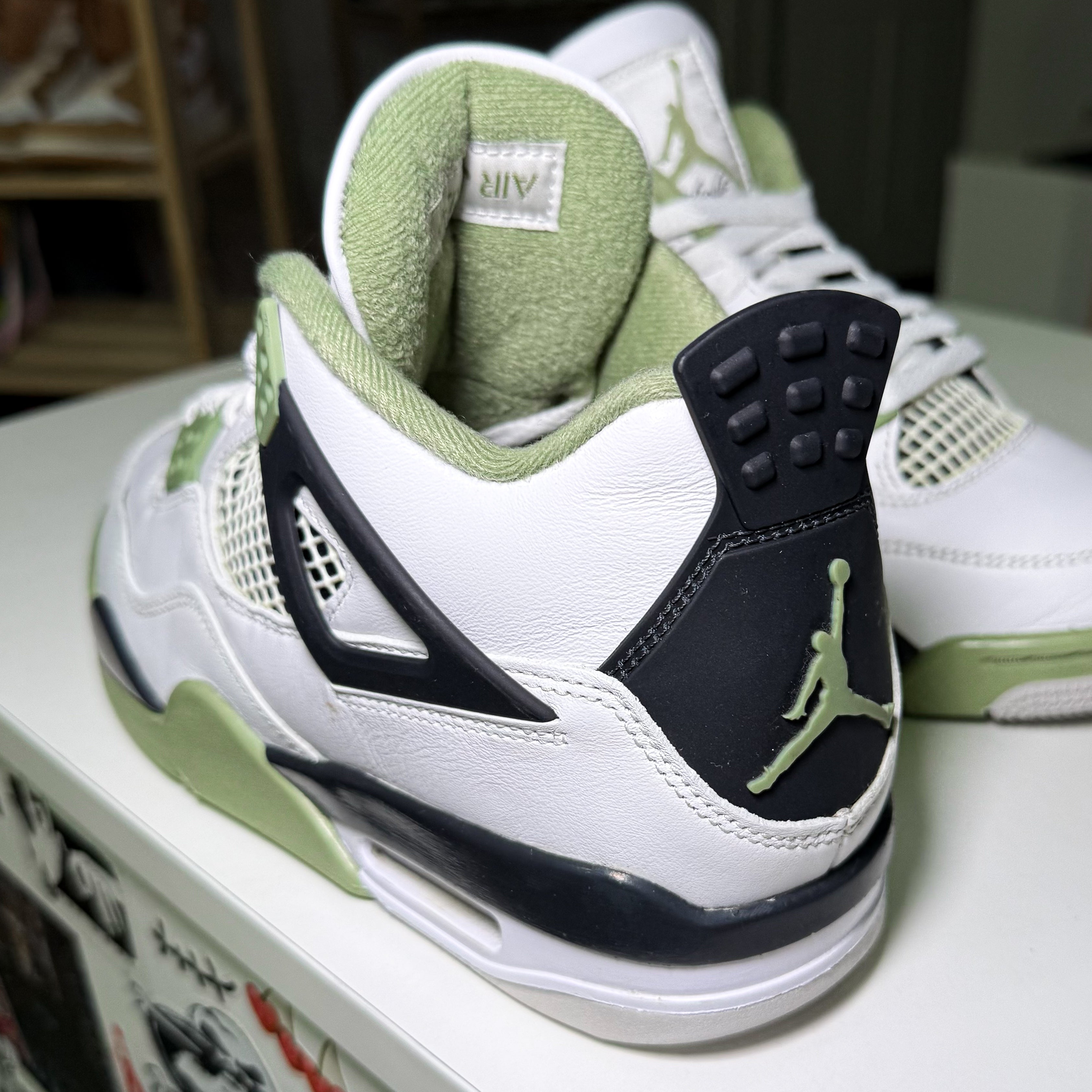 Air Jordan 4 Retro 'Seafoam' W 2023 - Recondicionado