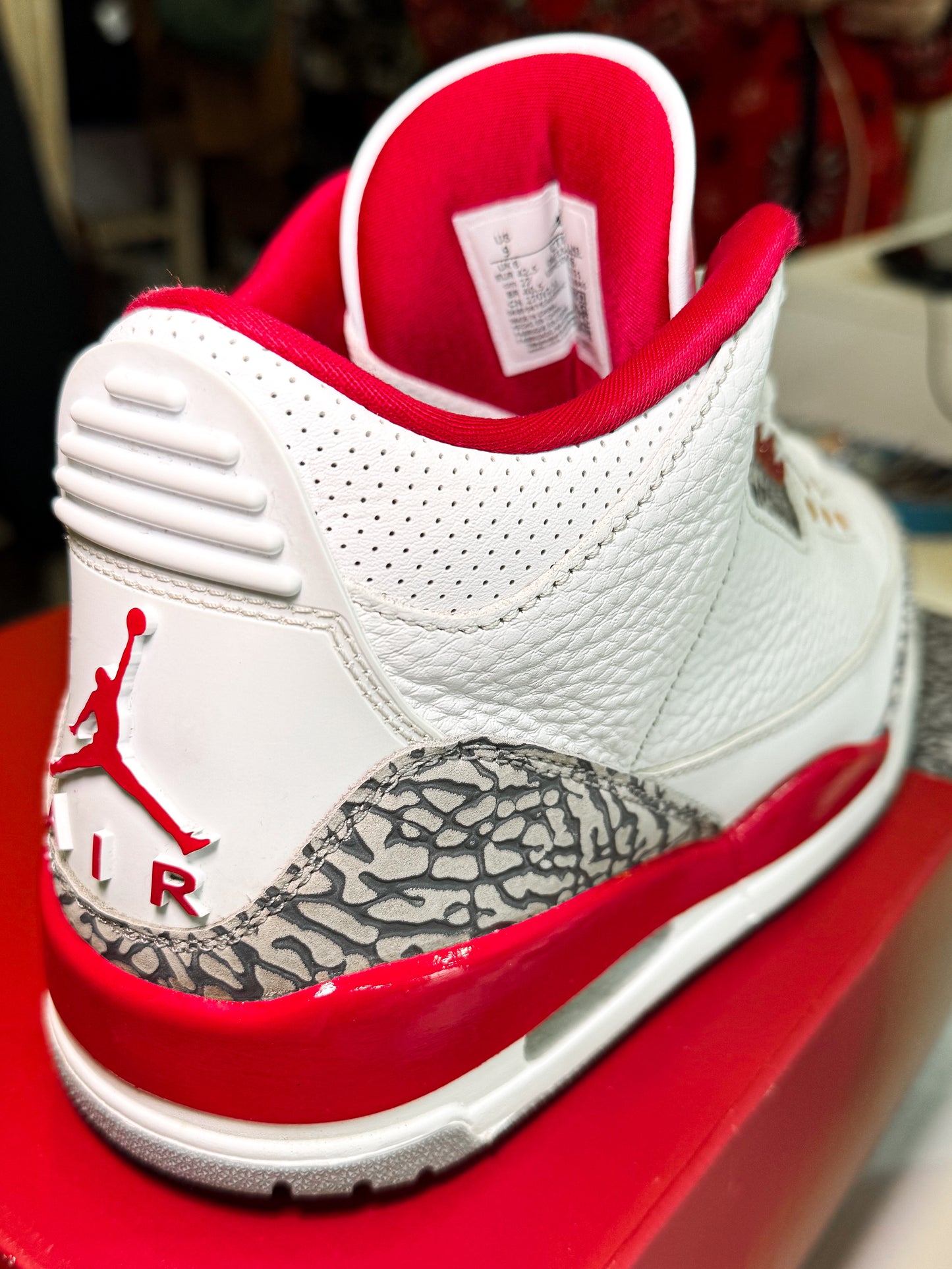 Air Jordan 3 Retro ‘Cardinal Red’ 2022 - Recondicionado
