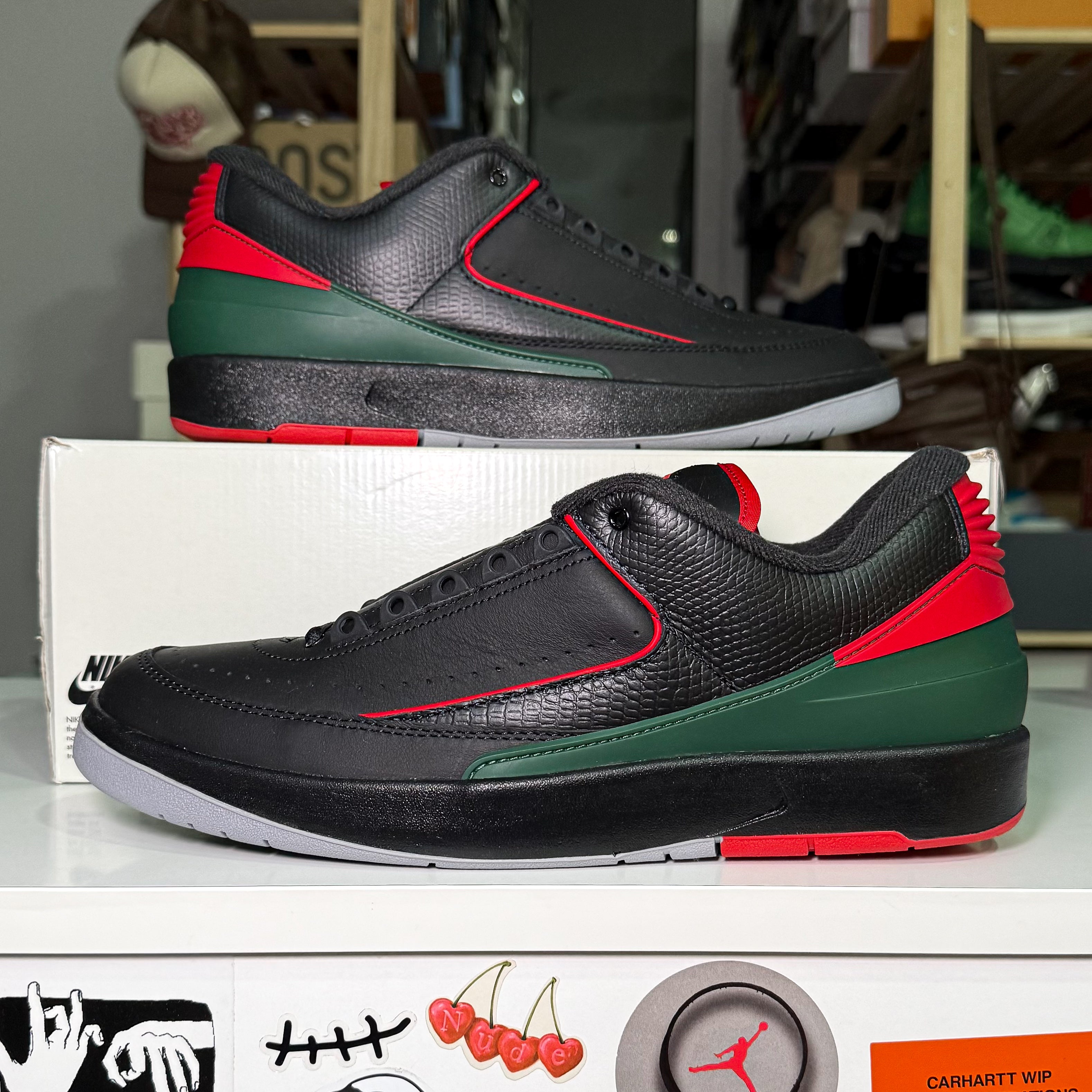 Air Jordan 2 Retro Low ‘Christmas’ 2023 - DS