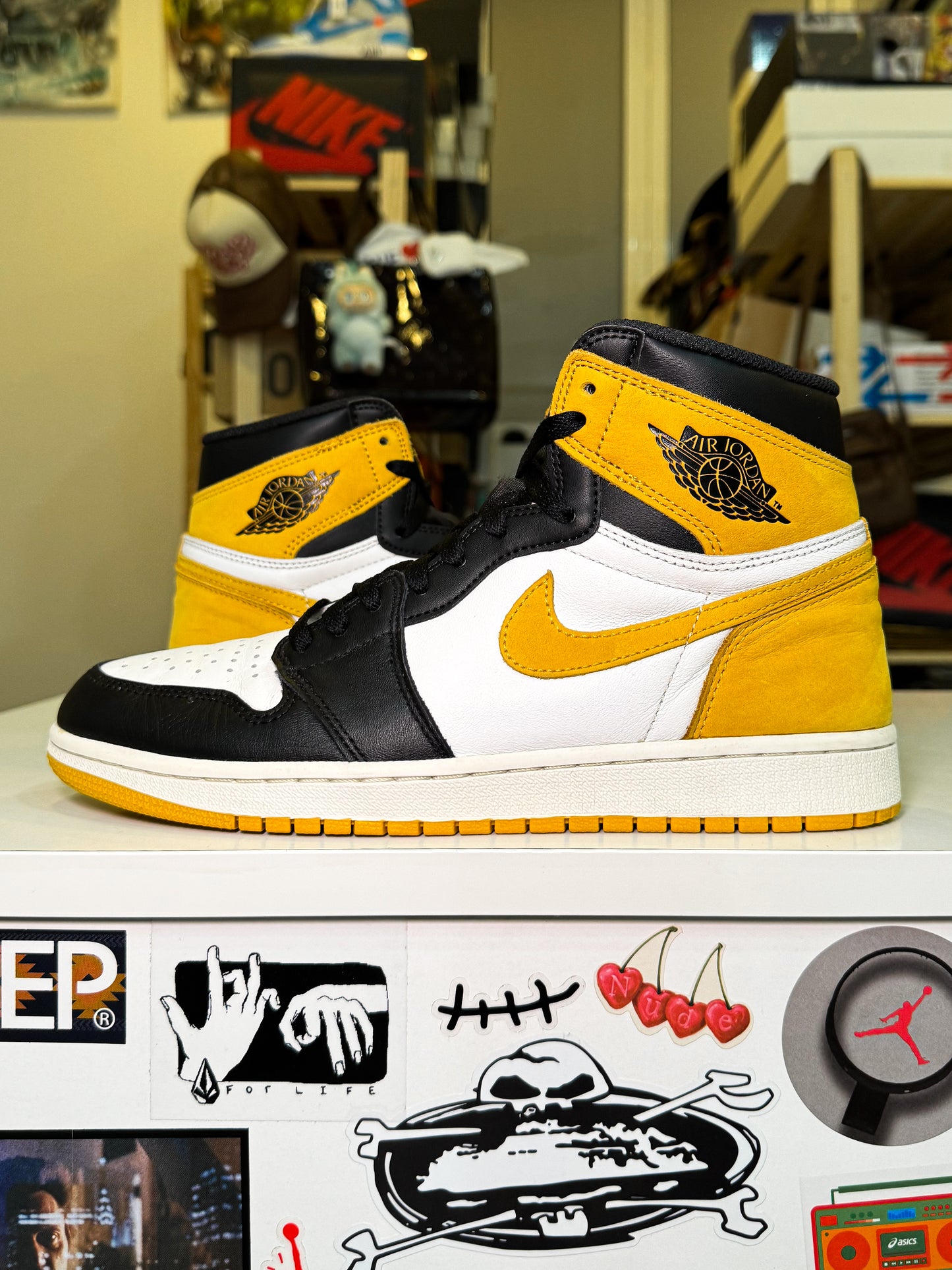 Air Jordan 1 Retro High OG ‘Best Hand in the Game - Yellow Ochre’ 2018 - Recondicionado