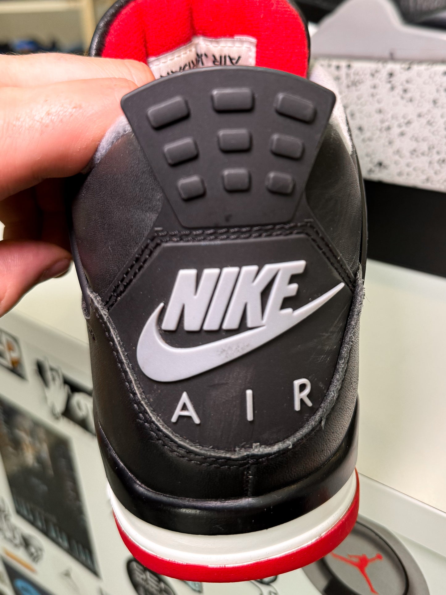 Air Jordan 4 Retro 'Bred Reimagined' 2024 - Recondicionado