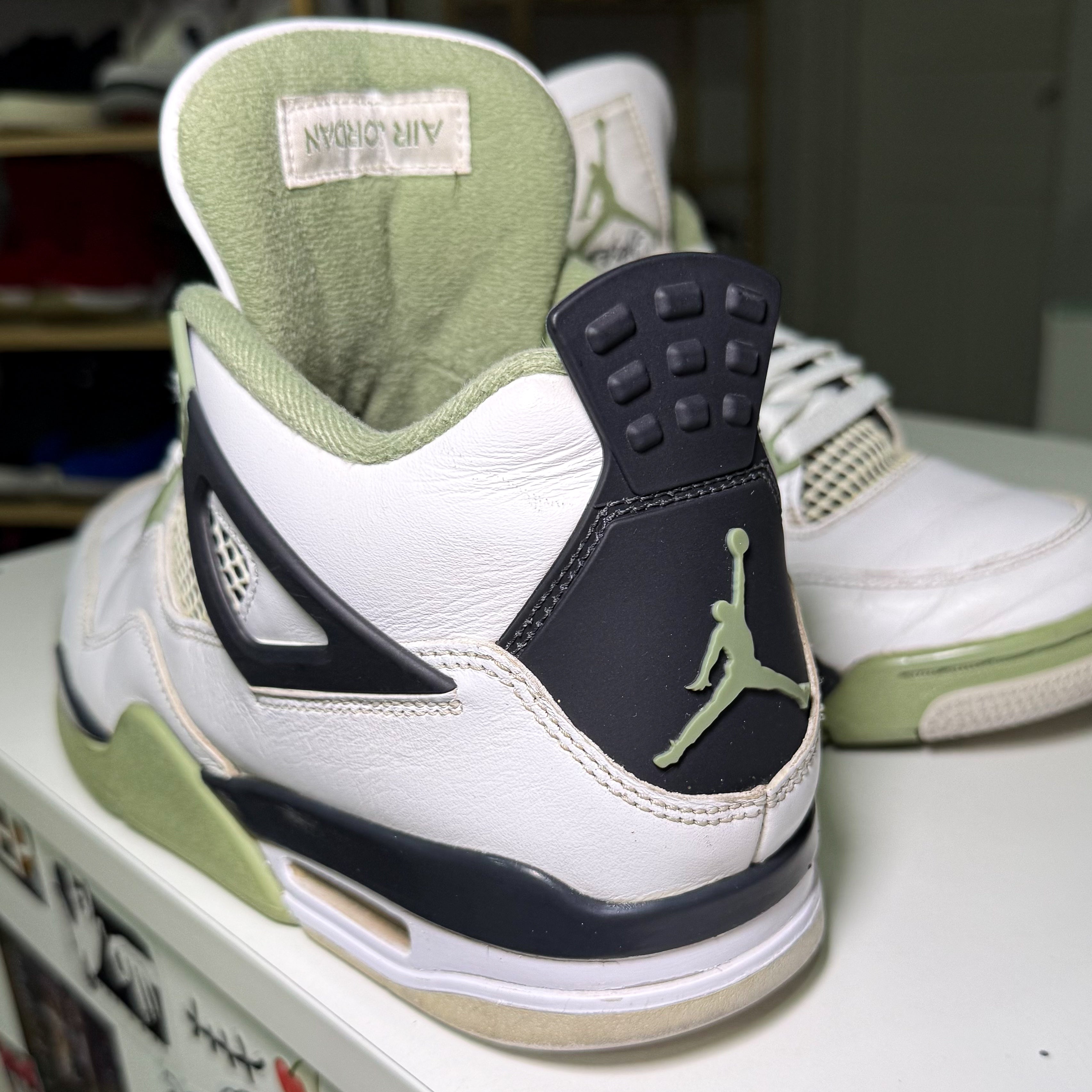 Air Jordan 4 Retro 'Seafoam' W 2023 - Recondicionado