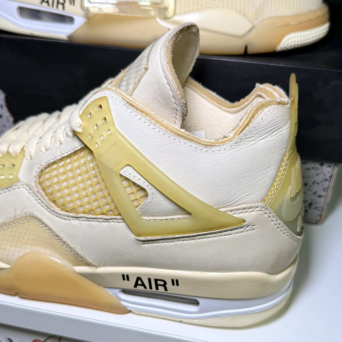 Air Jordan 4 Retro SP x Off White ‘Sail’ W 2020 - Recondicionado