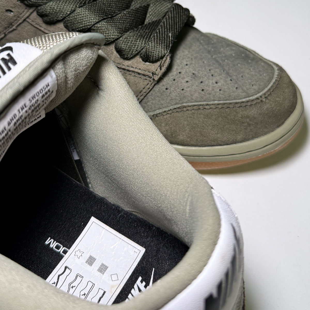 Nike SB Dunk Low Pro B ‘Sequoia’ 2025 - Recondicionado