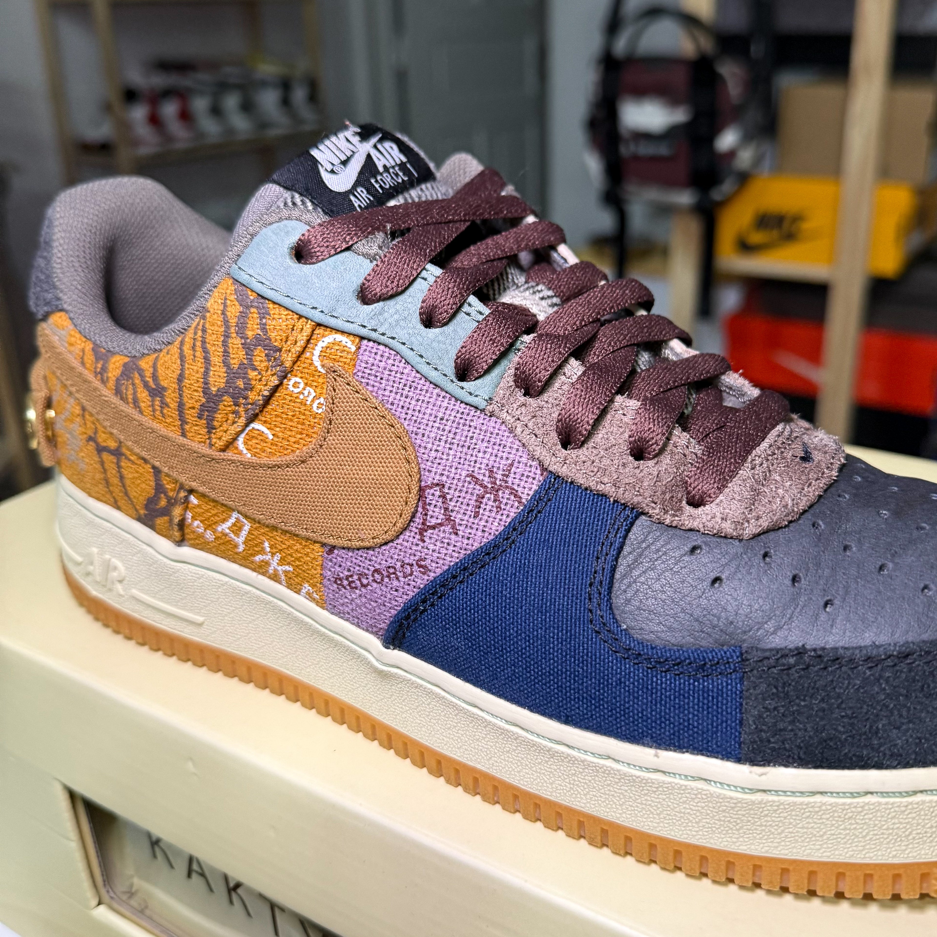 Nike Air Force 1 Low x Travis Scott ‘Cactus Jack’ 2019 - Recondicionado