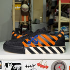 Off White Vulcanized Suede Check ‘Orange Blue’ - Recondicionado