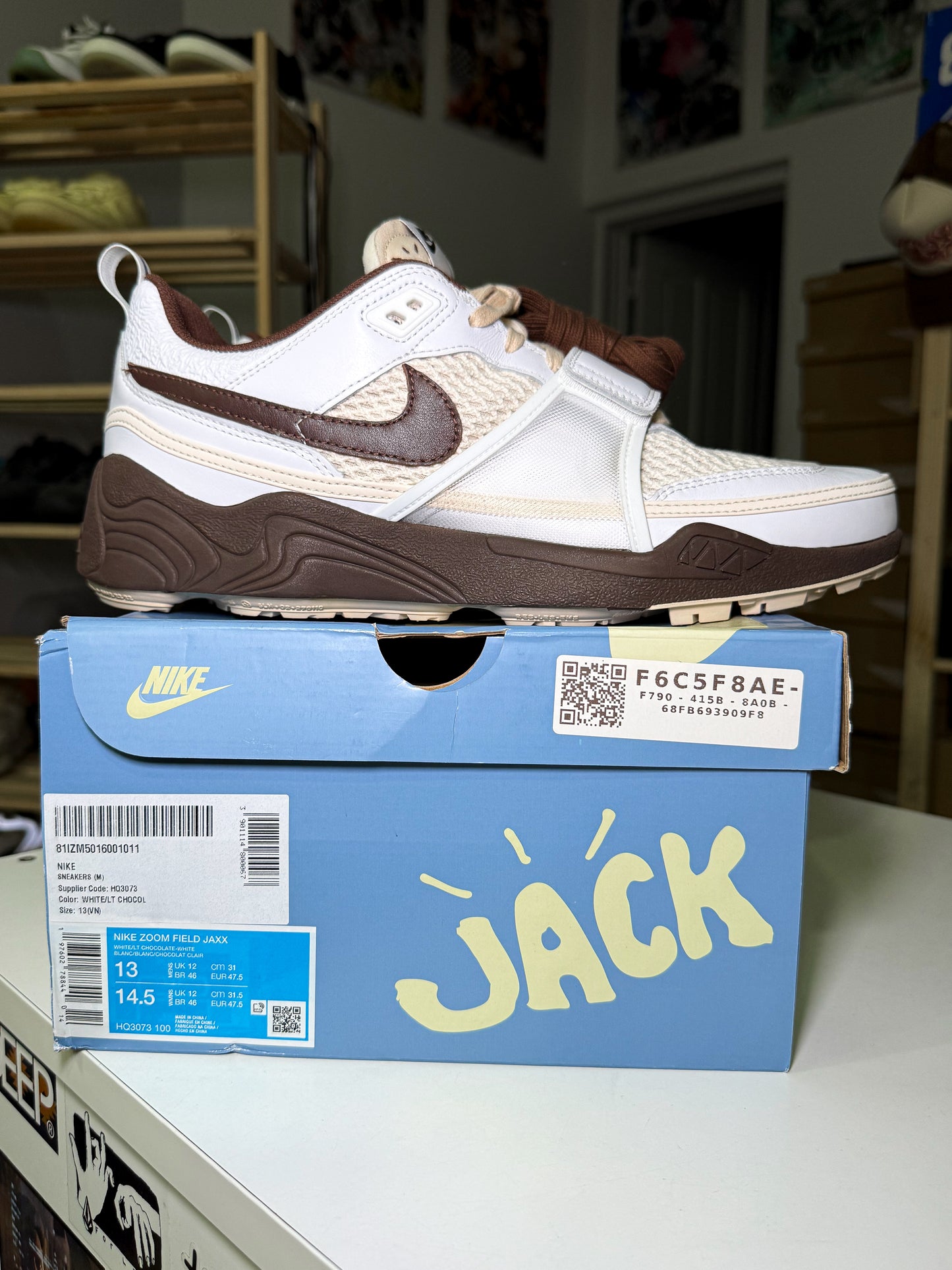 Nike Zoom Field Jaxx x Travis Scott ‘Light Chocalate’ 2025 - DS