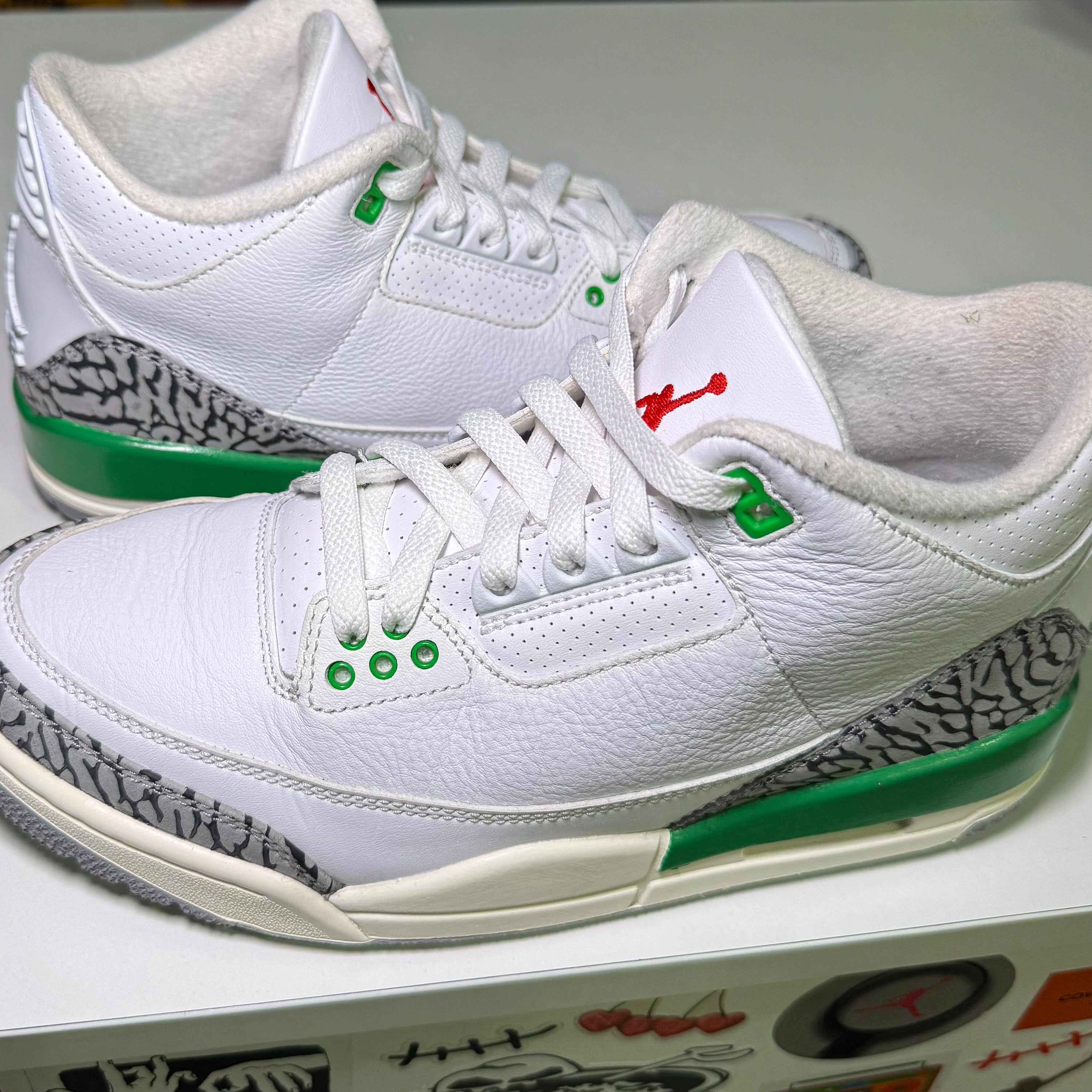 Air Jordan 3 Retro ‘Lucky Green’ W 2023 - Recondicionado
