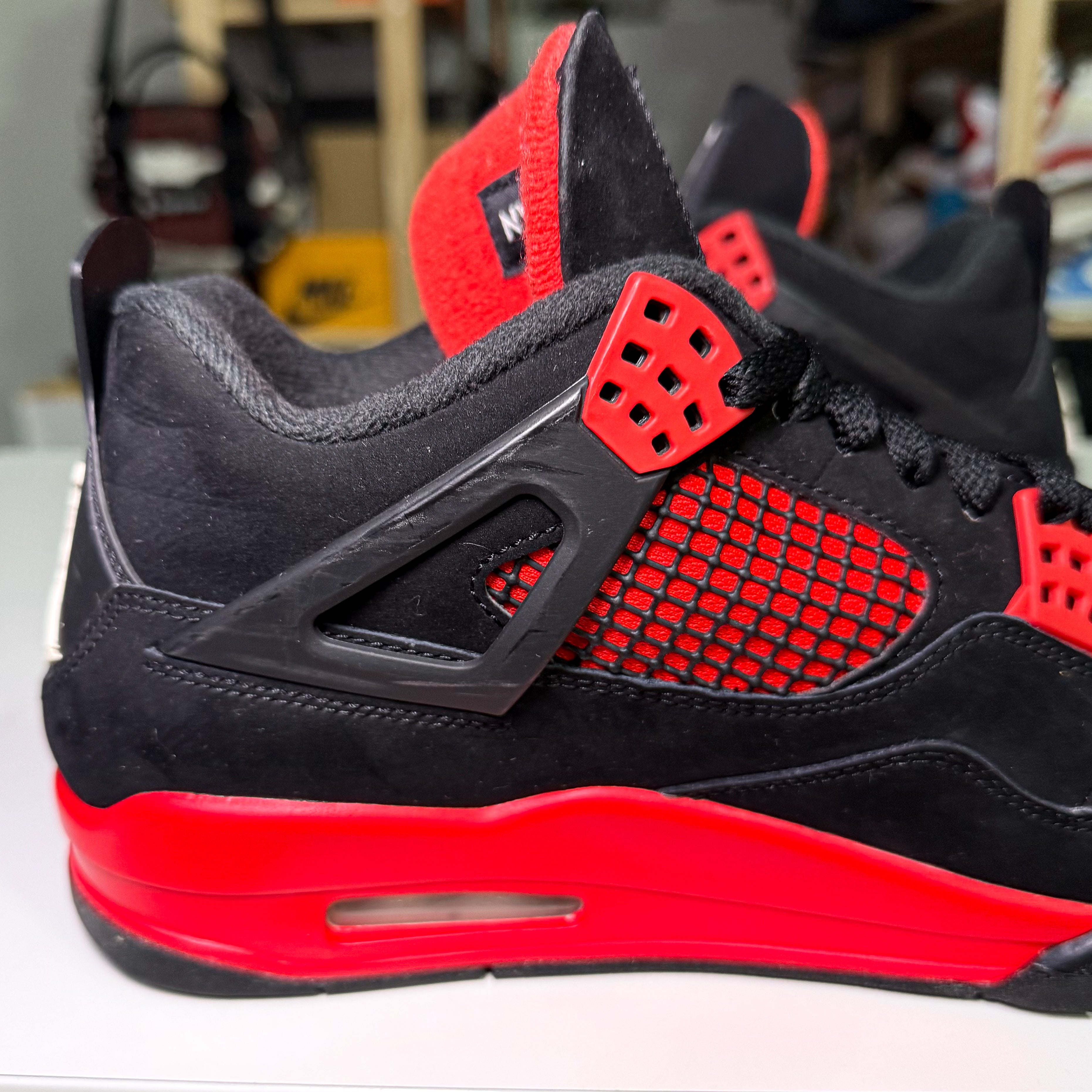 Air Jordan 4 Retro 'Red Thunder' 2022 - Recondicionado