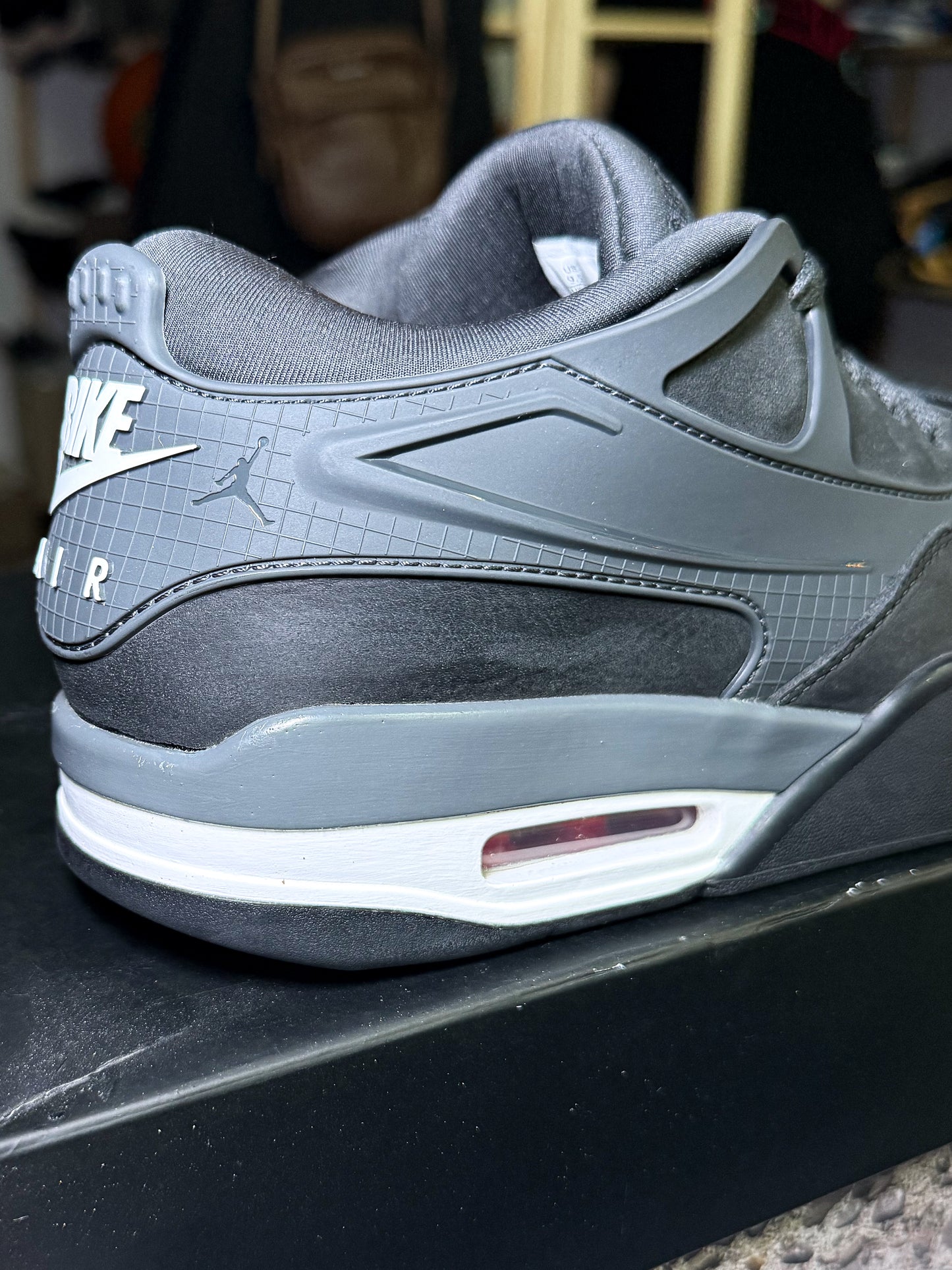 Air Jordan 4 RM SP x Nigel Sylvester ‘Driveaway’ 2024 - Recondicionado