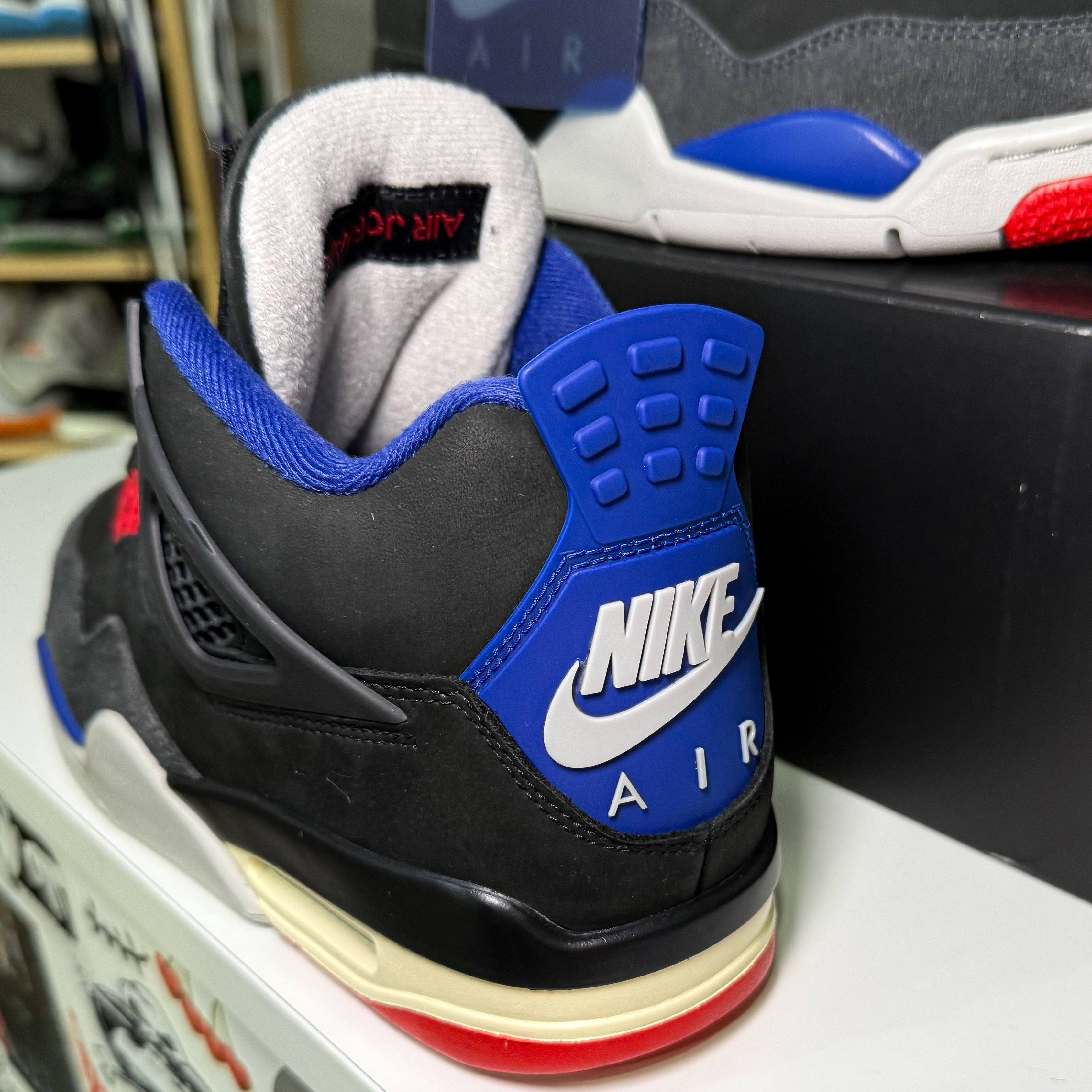 Air Jordan 4 Retro 'Rare Air' 2025 - Recondicionado