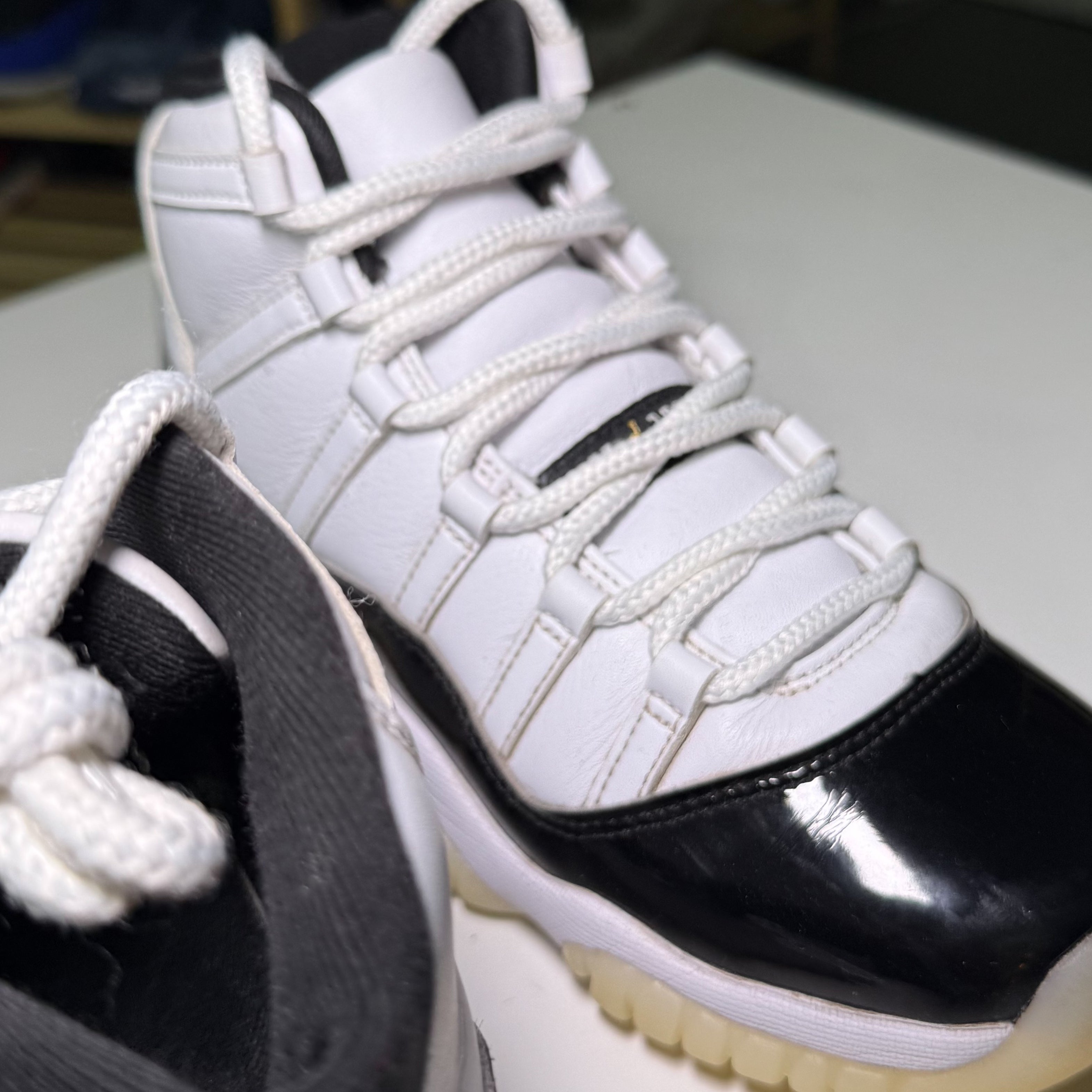 Air Jordan 11 Retro ‘Gratitude’ GS 2023 - Recondicionado