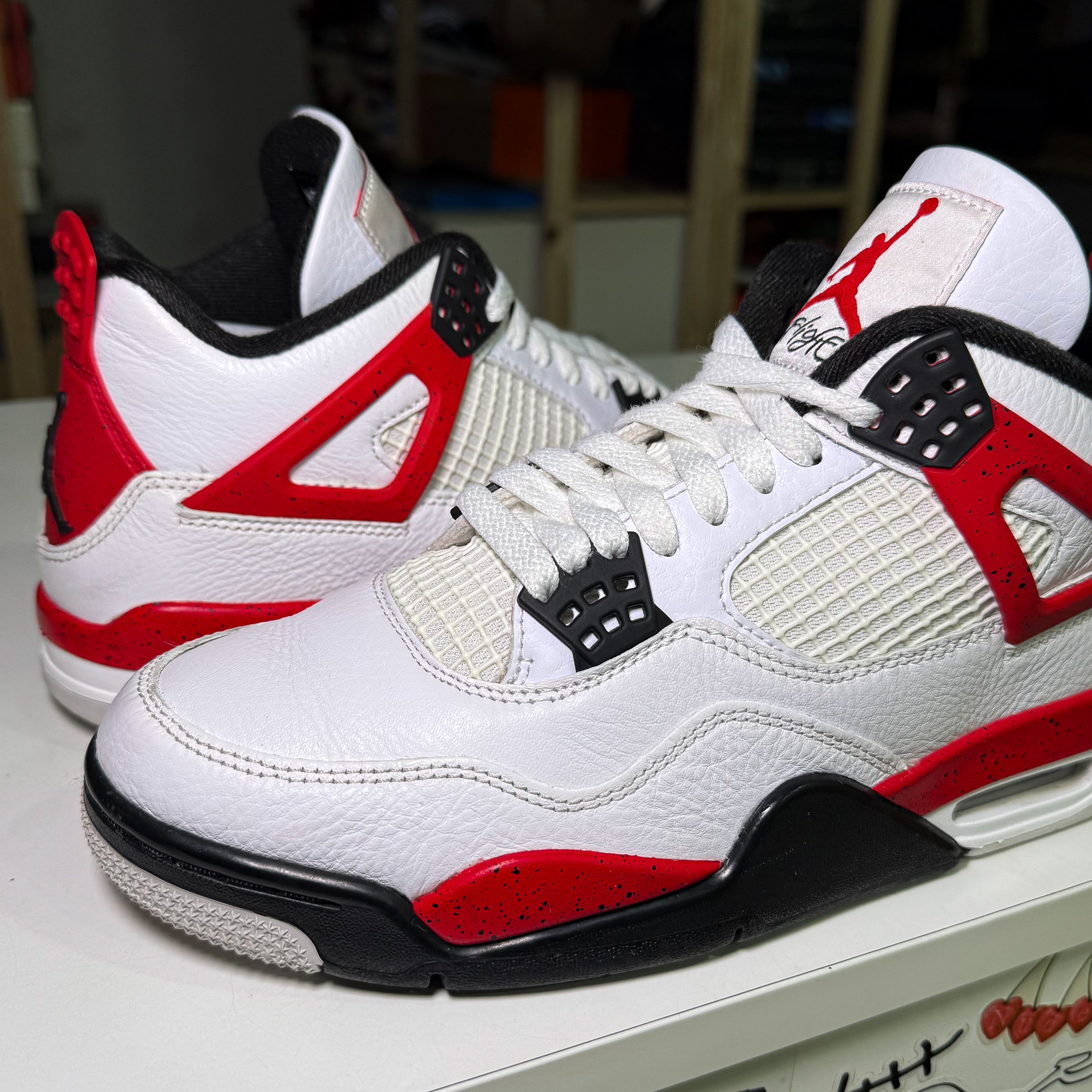 Air Jordan 4 Retro 'Red Cement' 2023 - Recondicionado