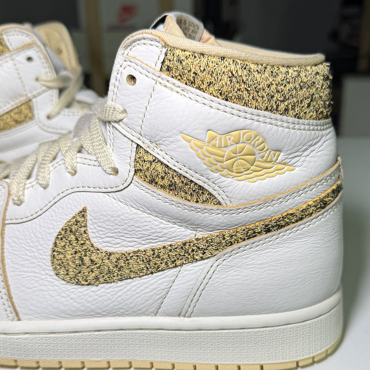 Air Jordan 1 Retro High OG Craft ‘Vibrations of Naija’ 2023 - Recondicionado