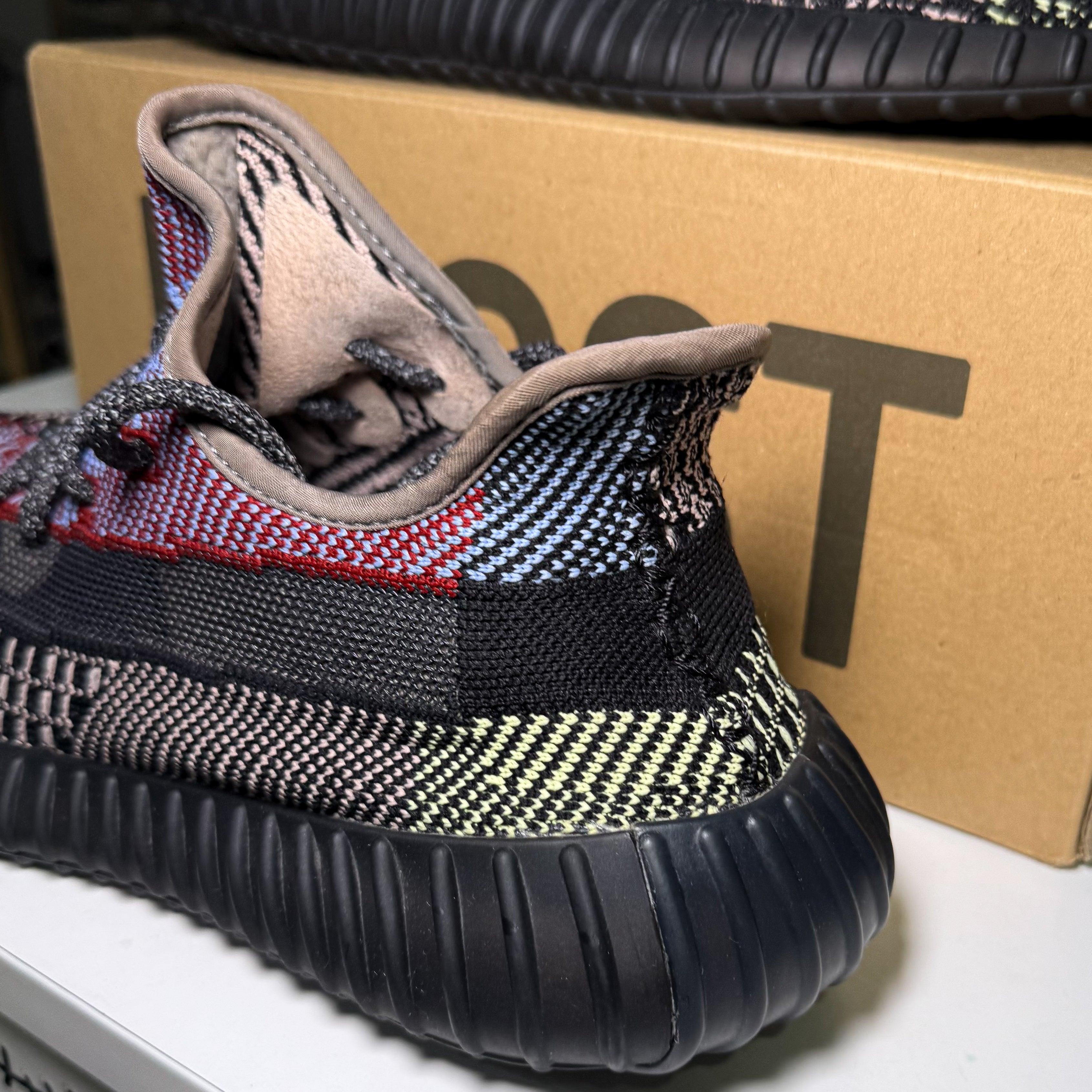 Adidas Yeezy Boost 350 v2 ‘Yecheil Non-Reflective’ 2019 - Recondicionado
