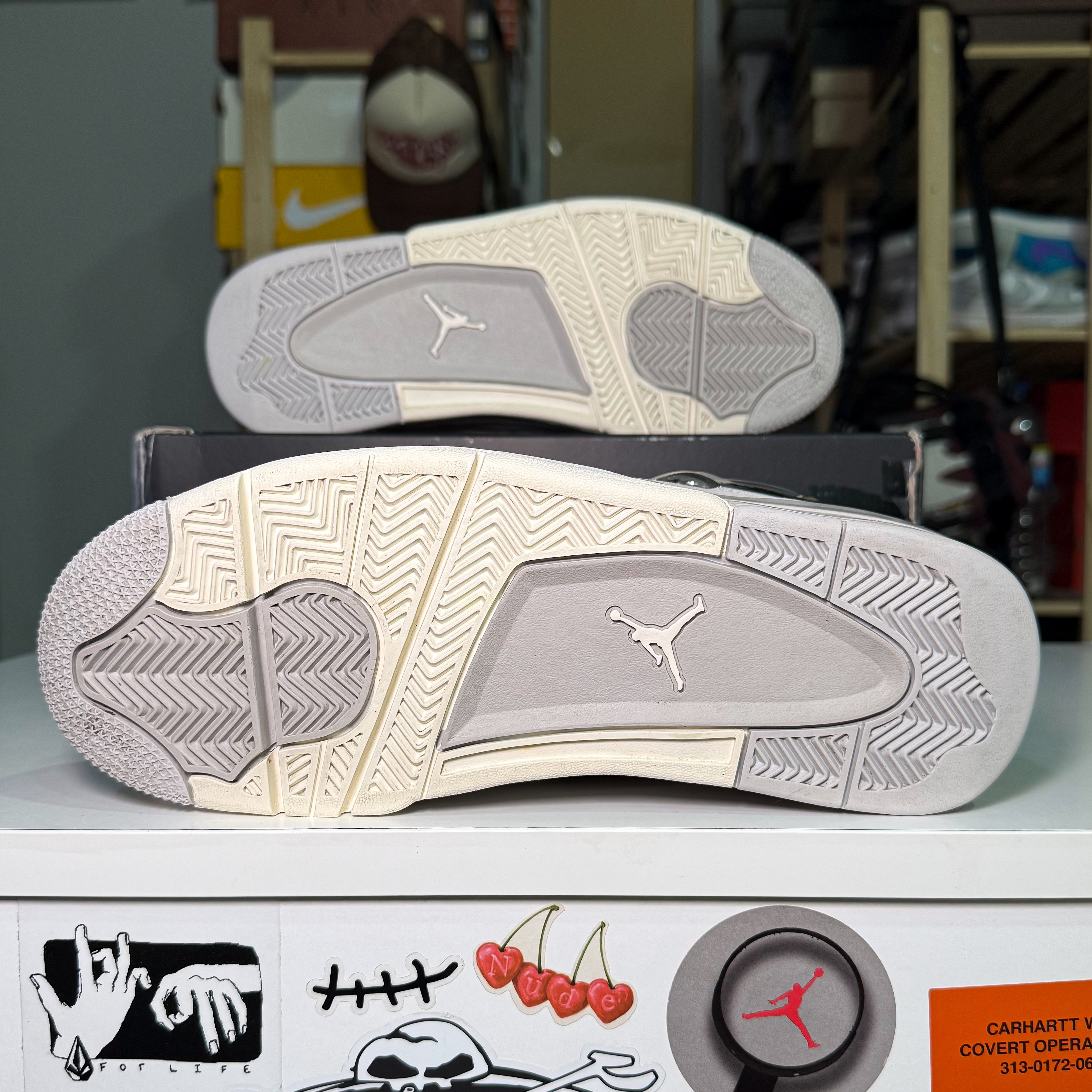 Air Jordan 4 Retro ‘Frozen Moments’ W 2023 - Recondicionado