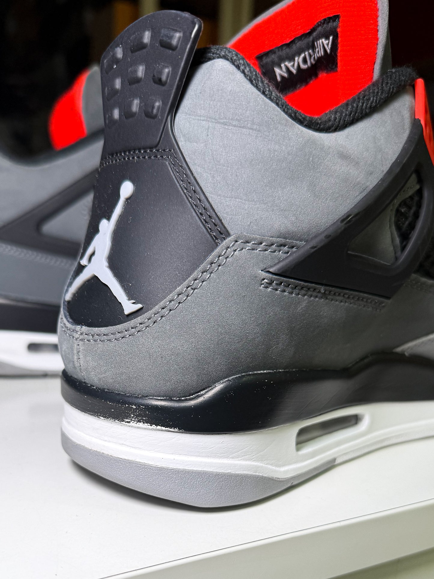 Air Jordan 4 Retro 'Infrared' 2022 - Recondicionado