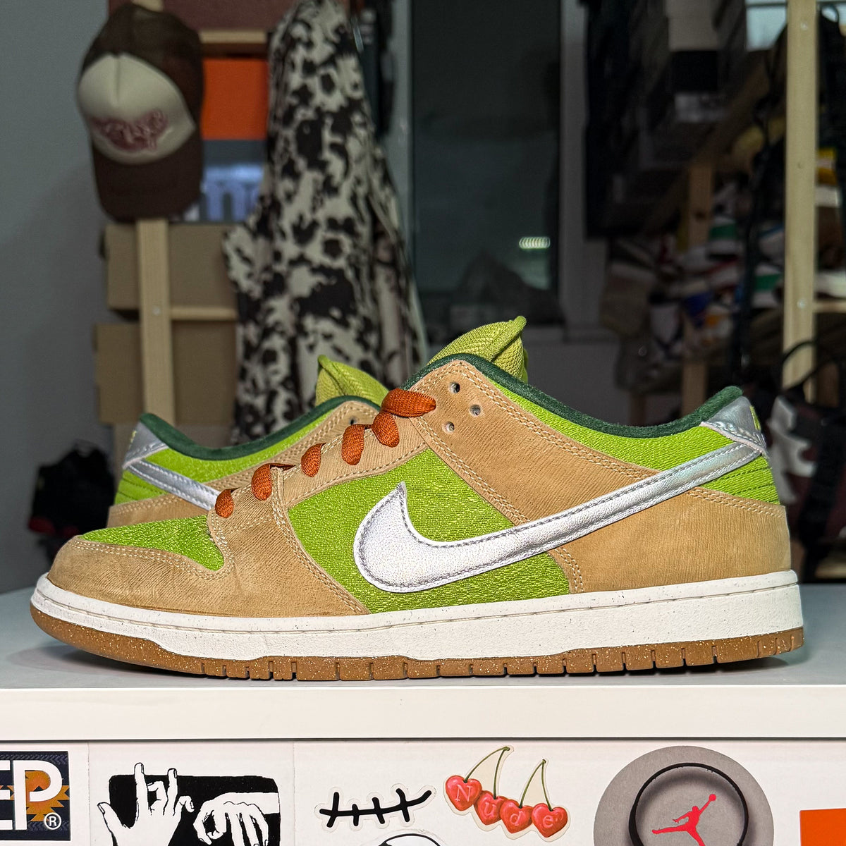 Nike SB Dunk Low Pro ‘Escargot’ 2024 - Recondicionado