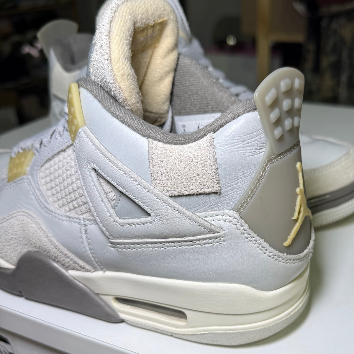Air Jordan 4 Retro Craft SE ‘Photon Dust’ 2023 - Recondicionado
