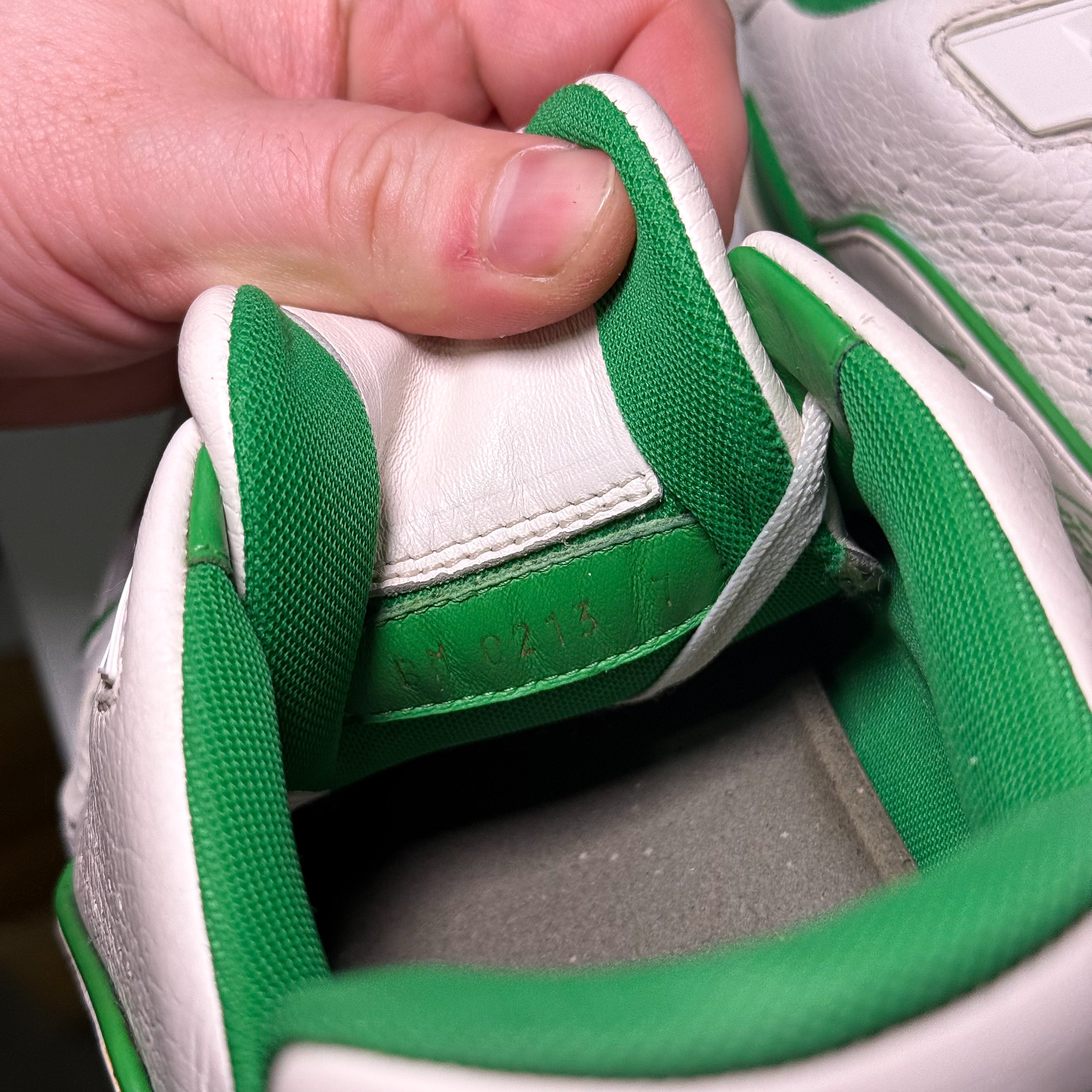 Louis Vuitton LV Trainer #54 Signature ‘White Green’ - Recondicionado