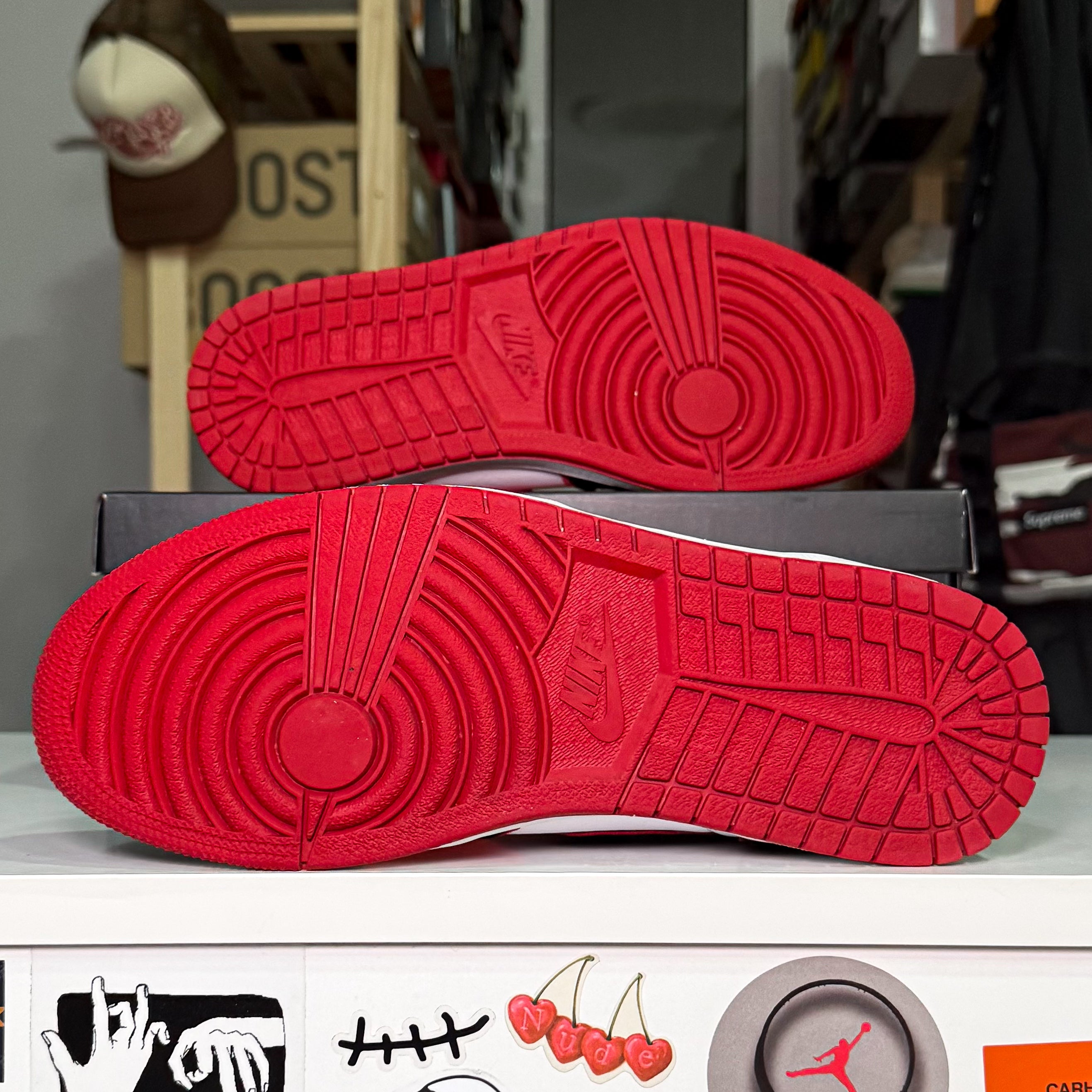 Air Jordan 1 Retro High OG ‘Bloodline’ 2019 - Recondicionado