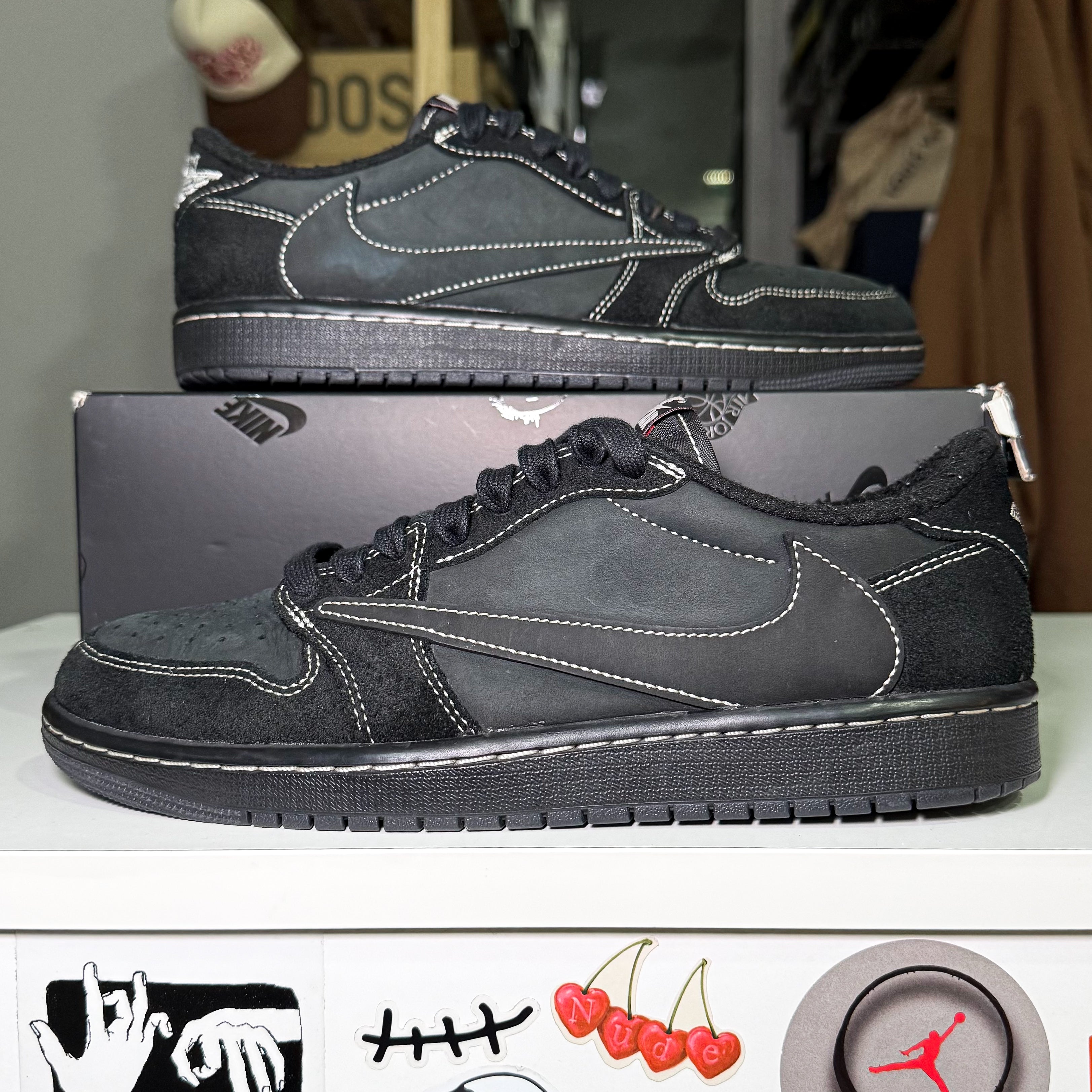 Air Jordan 1 Low OG SP x Travis Scott 'Black Phantom' 2022 - Recondicionado