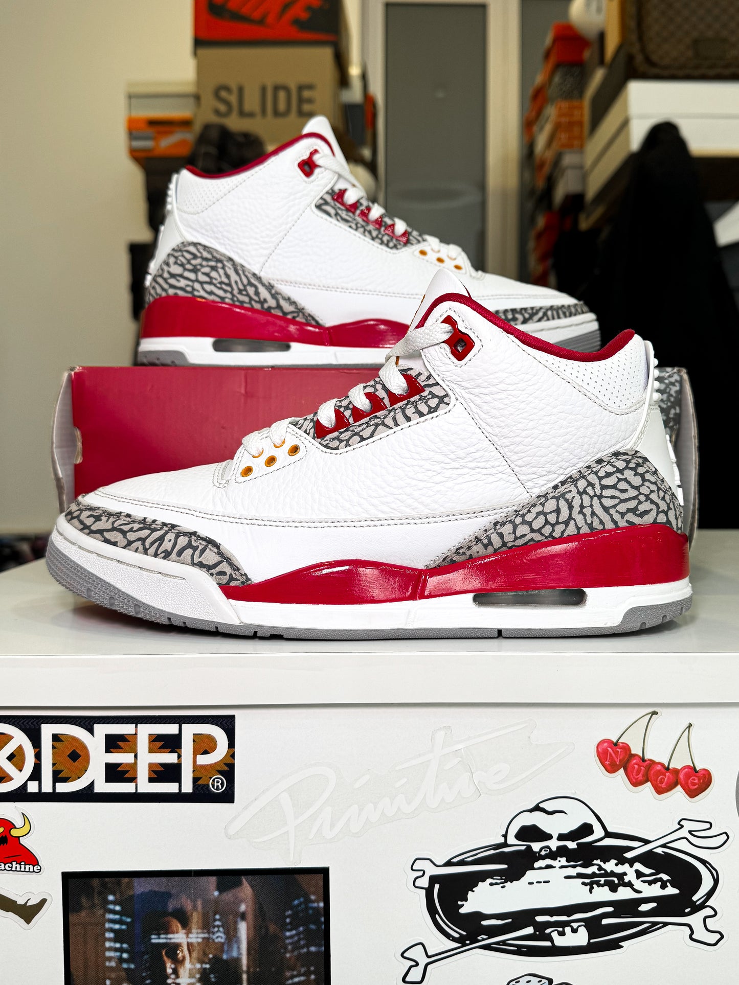 Air Jordan 3 Retro ‘Cardinal Red’ 2022 - Recondicionado