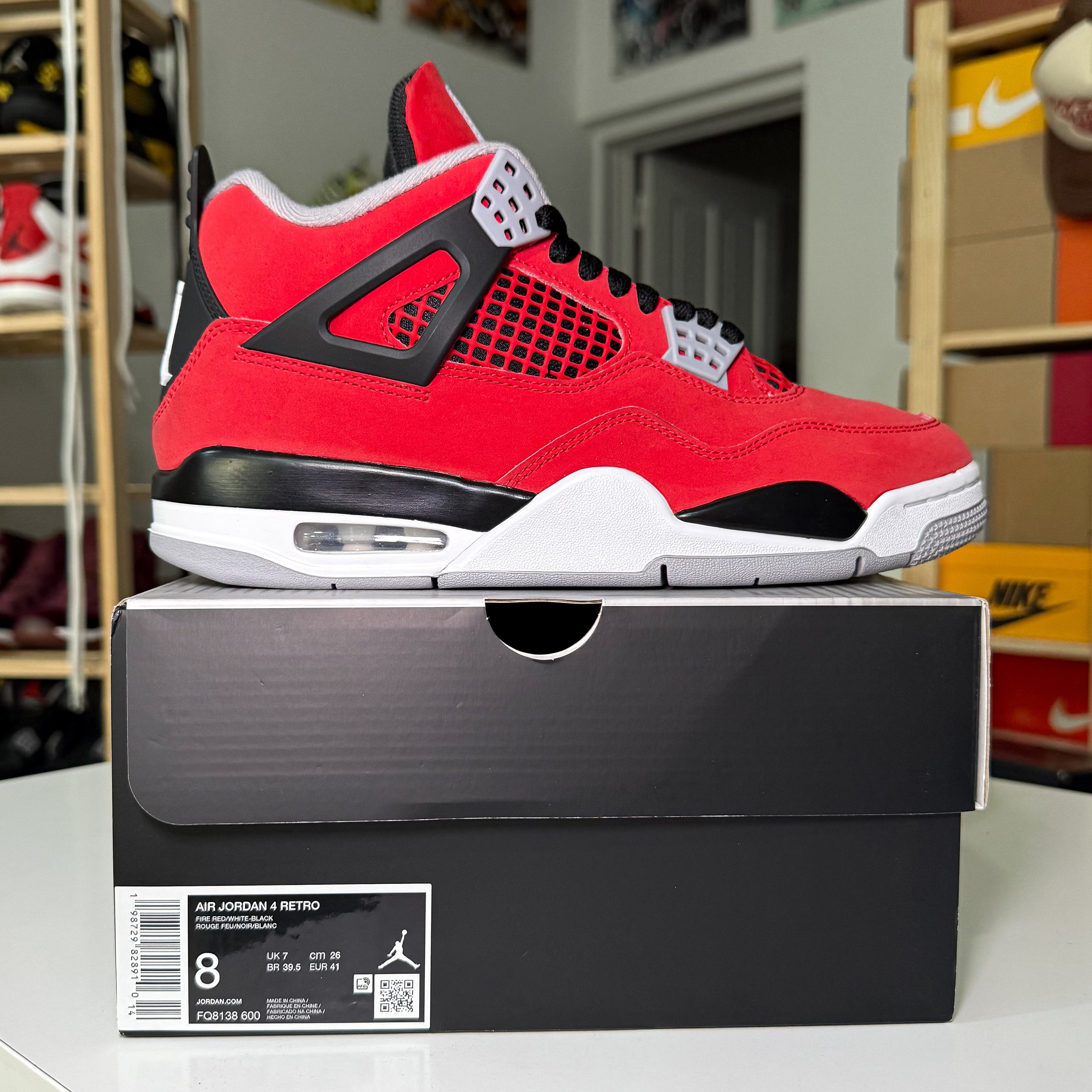 Air Jordan 4 Retro ‘Toro Bravo’ 2026 - Recondicionado