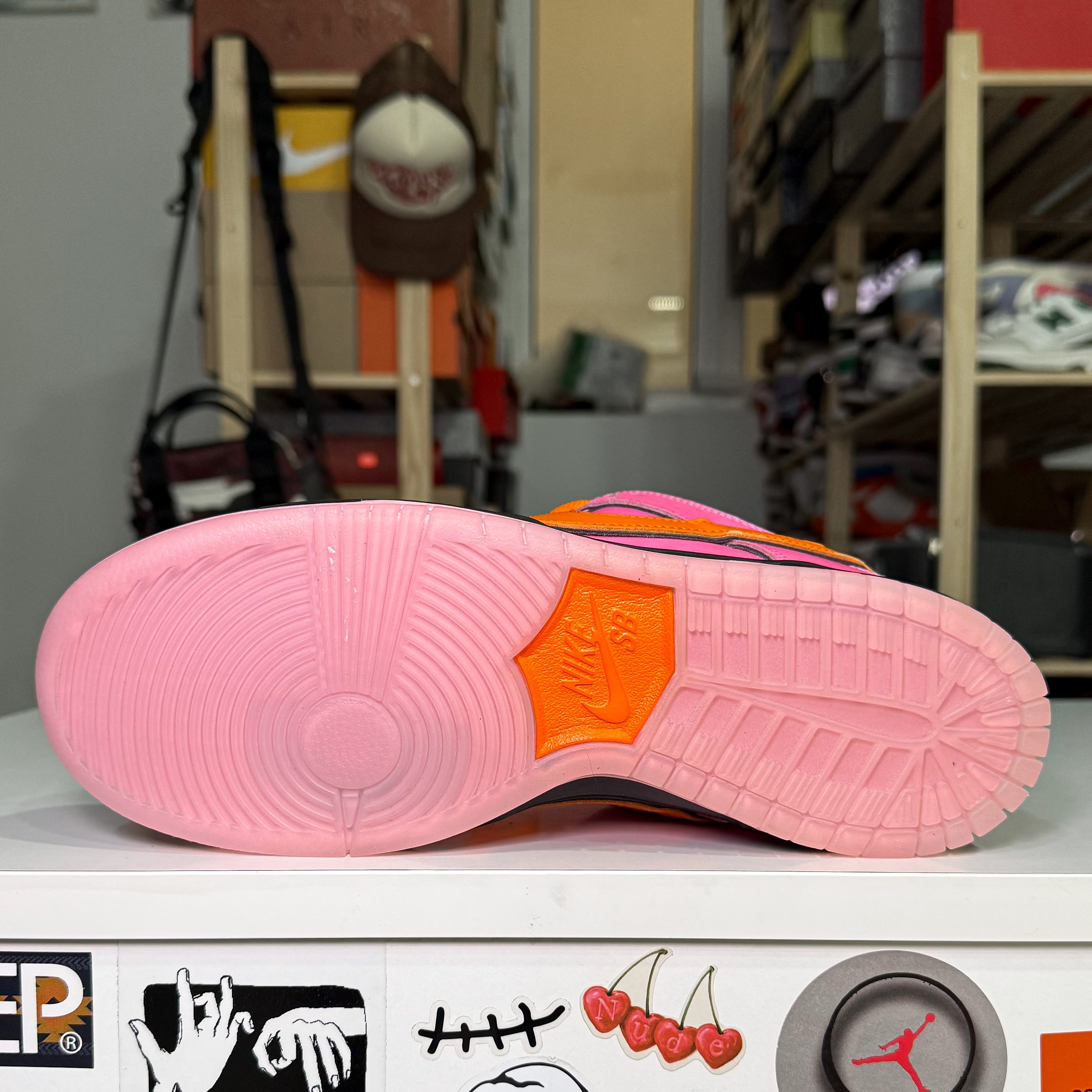 Nike SB Dunk Low Pro x The Powerpuff Girls ‘Blossom’ 2023 - DS