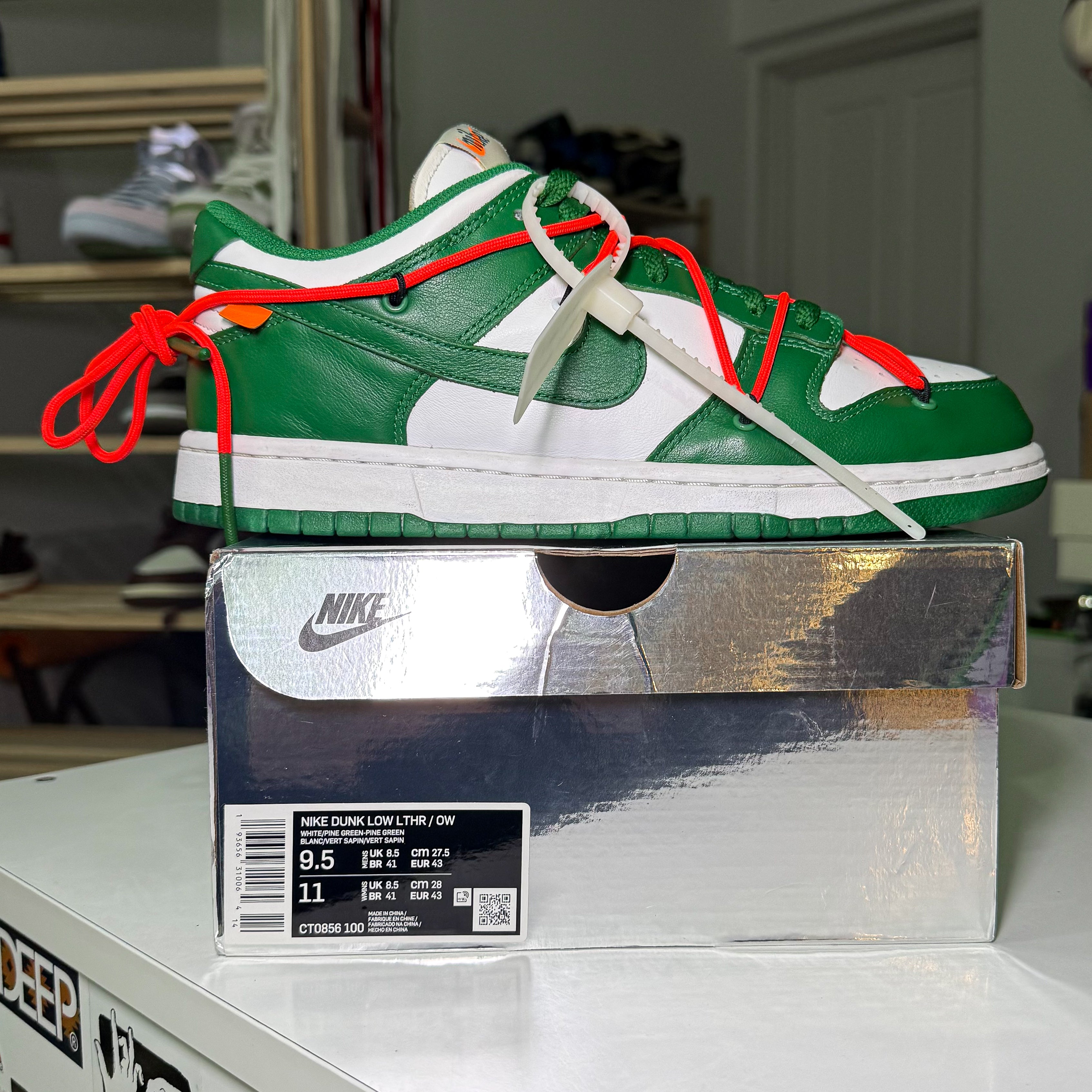 Nike Dunk Low x Off White ‘Pine Green’ 2019 - Recondicionado