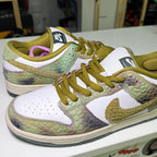 Nike SB Dunk Low x Alexis Sablone ‘Chameleon’ 2024 - DS