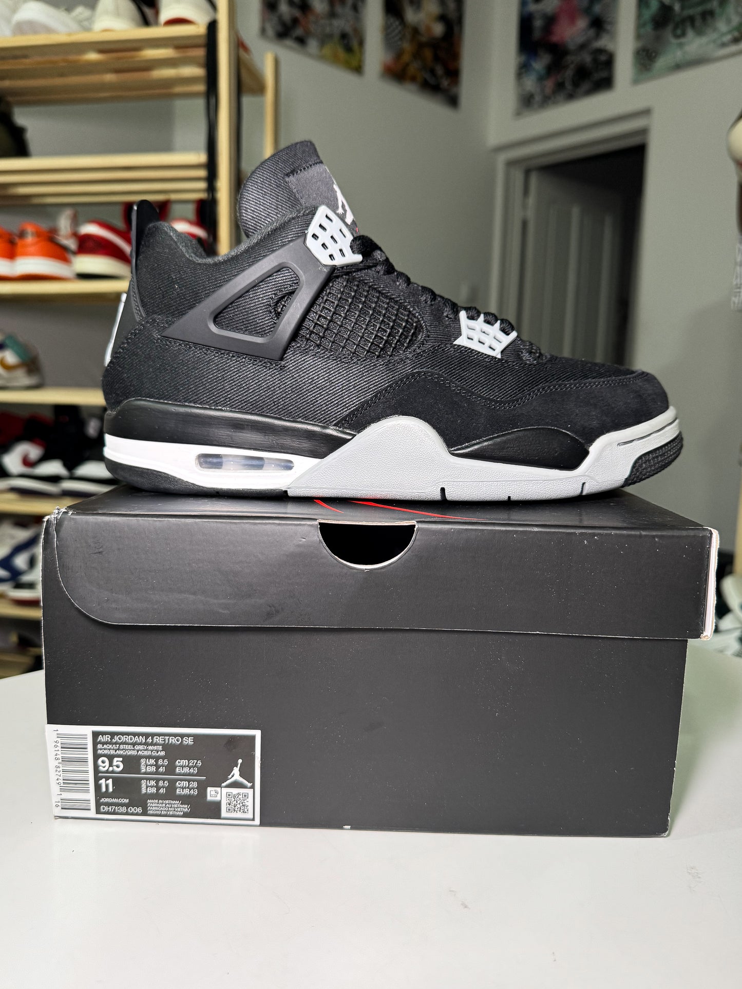 Air Jordan 4 Retro 'Black Canvas' 2022 - Recondicionado