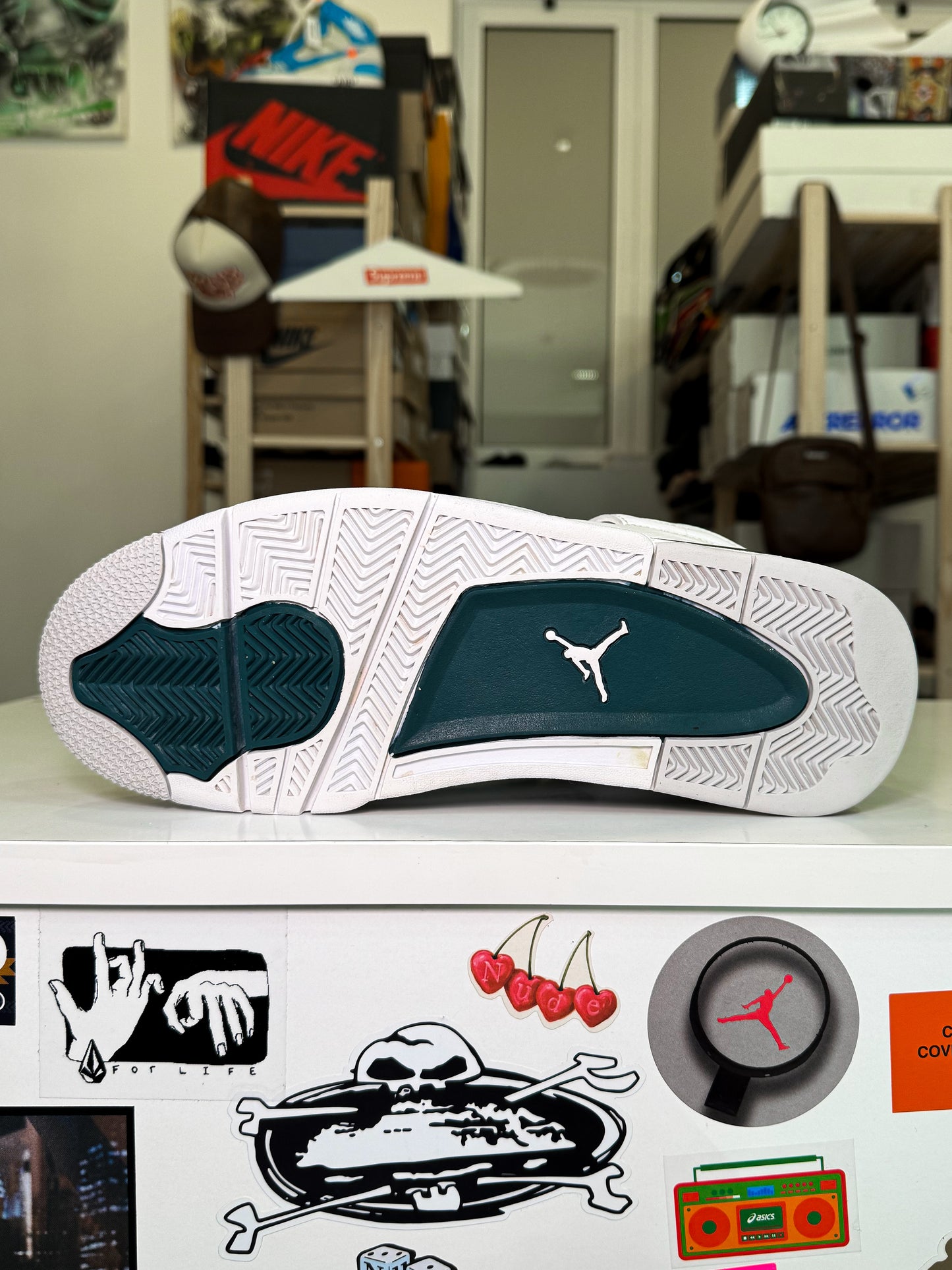 Air Jordan 4 Retro 'Oxidized Green' 2024 - Recondicionado