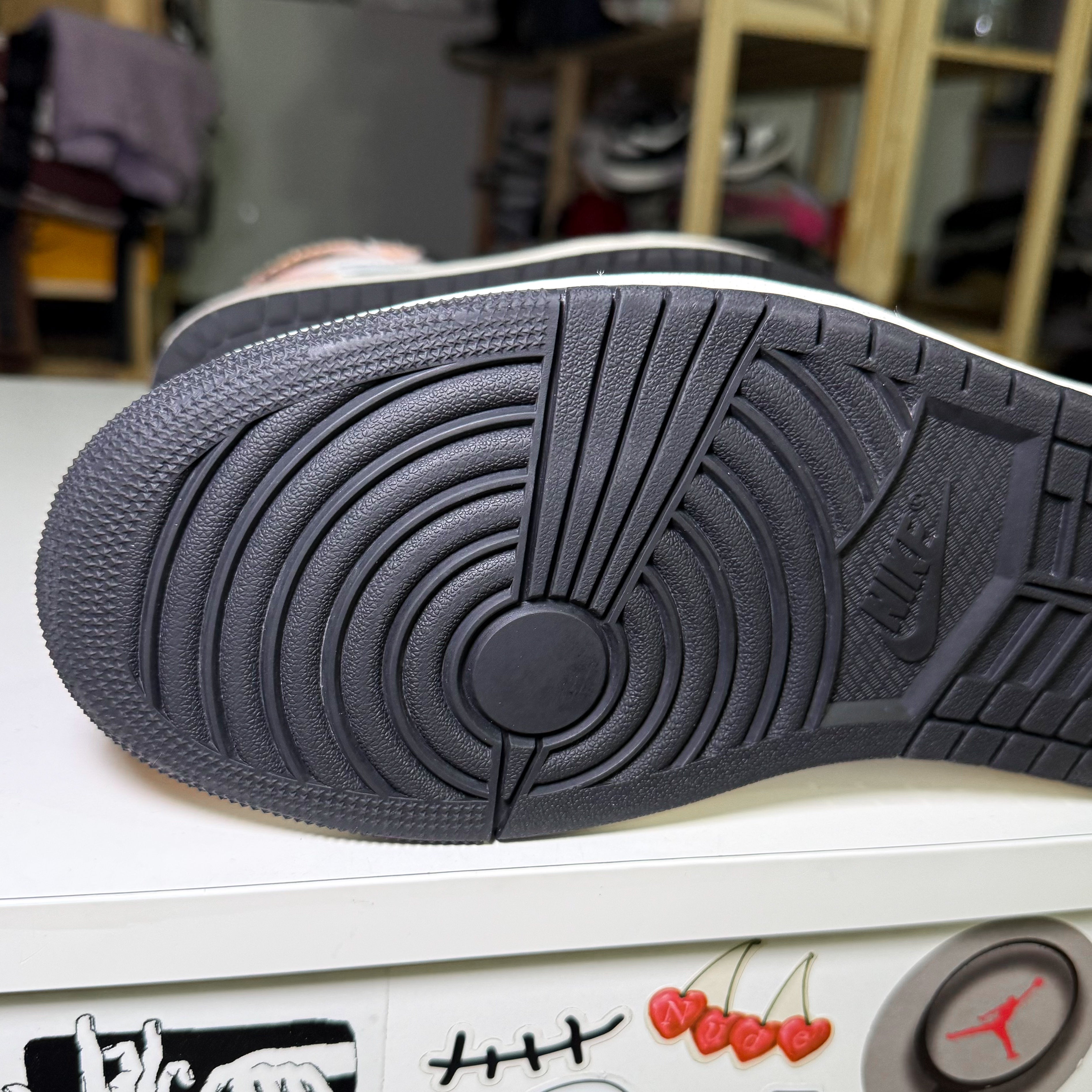 Air Jordan 1 Retro High OG ‘Skyline’ 2023 - Recondicionado