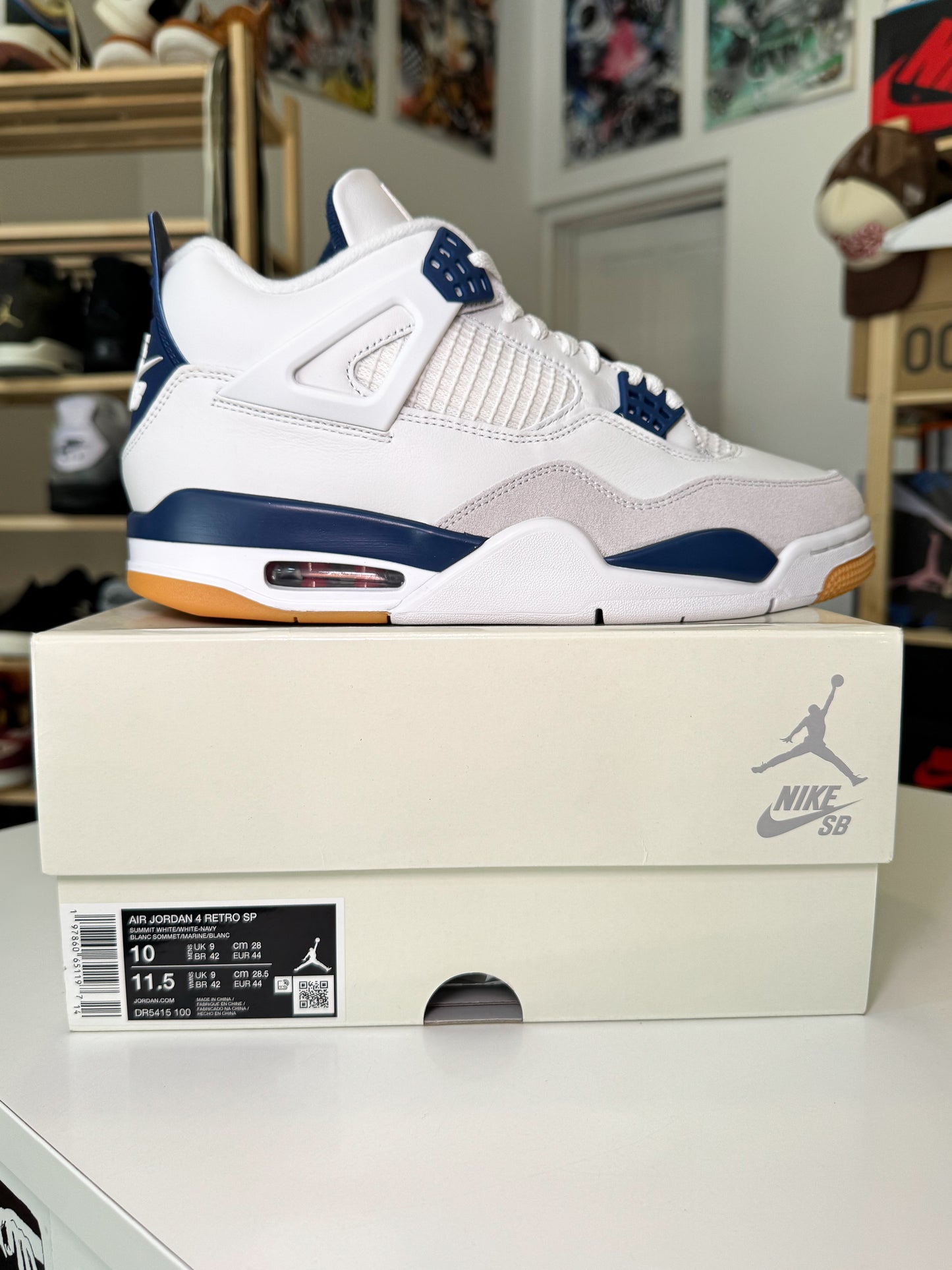 Air Jordan 4 Retro SB ‘Navy’ 2025 - DS