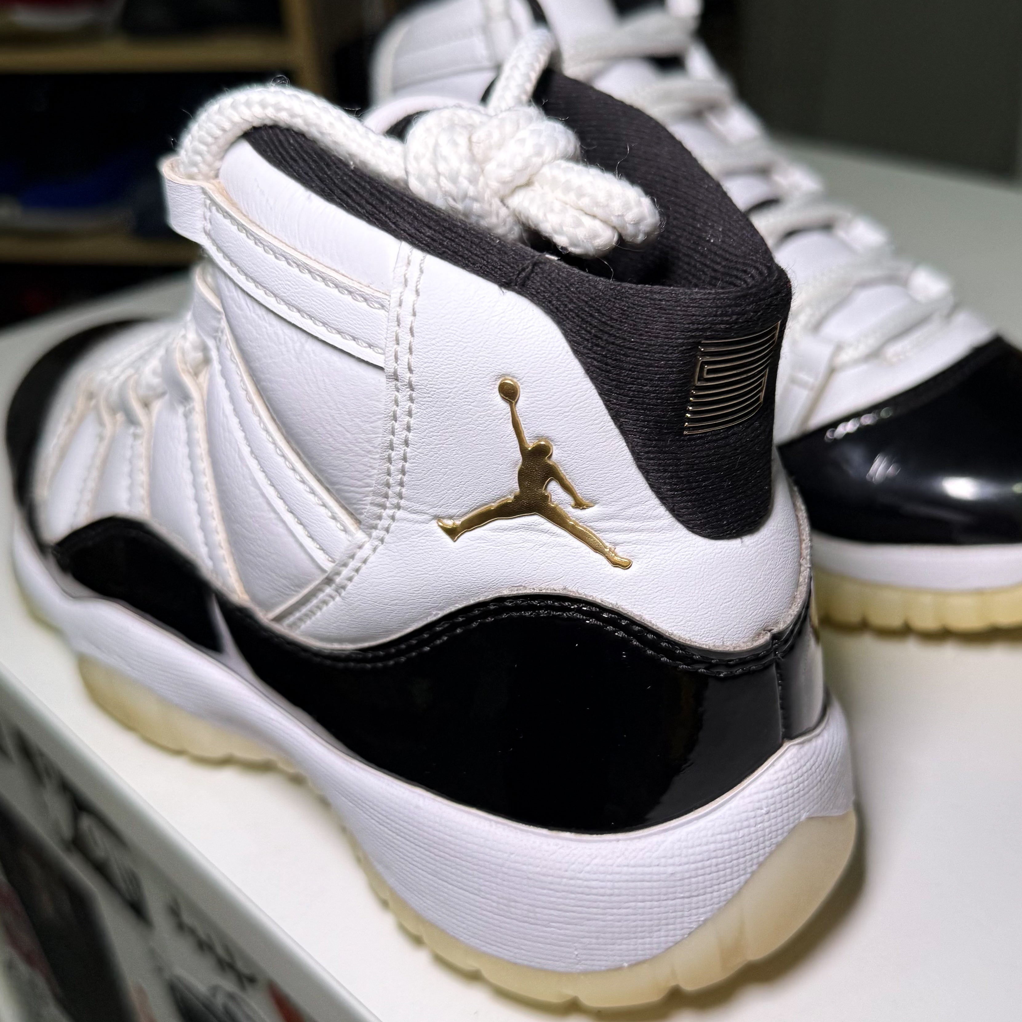 Air Jordan 11 Retro ‘Gratitude’ GS 2023 - Recondicionado