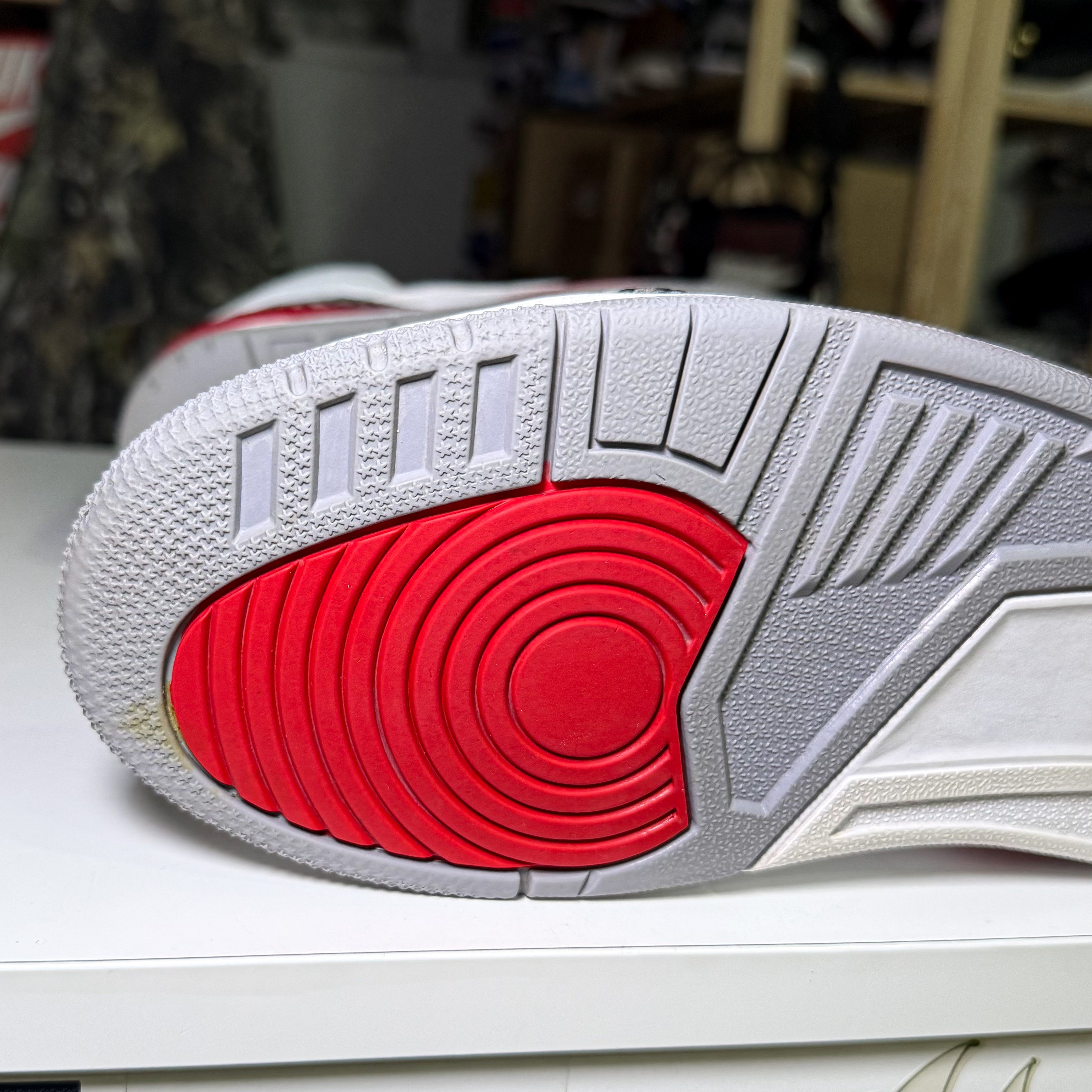 Air Jordan 3 Retro ‘Fire Red’ 2022 - Recondicionado