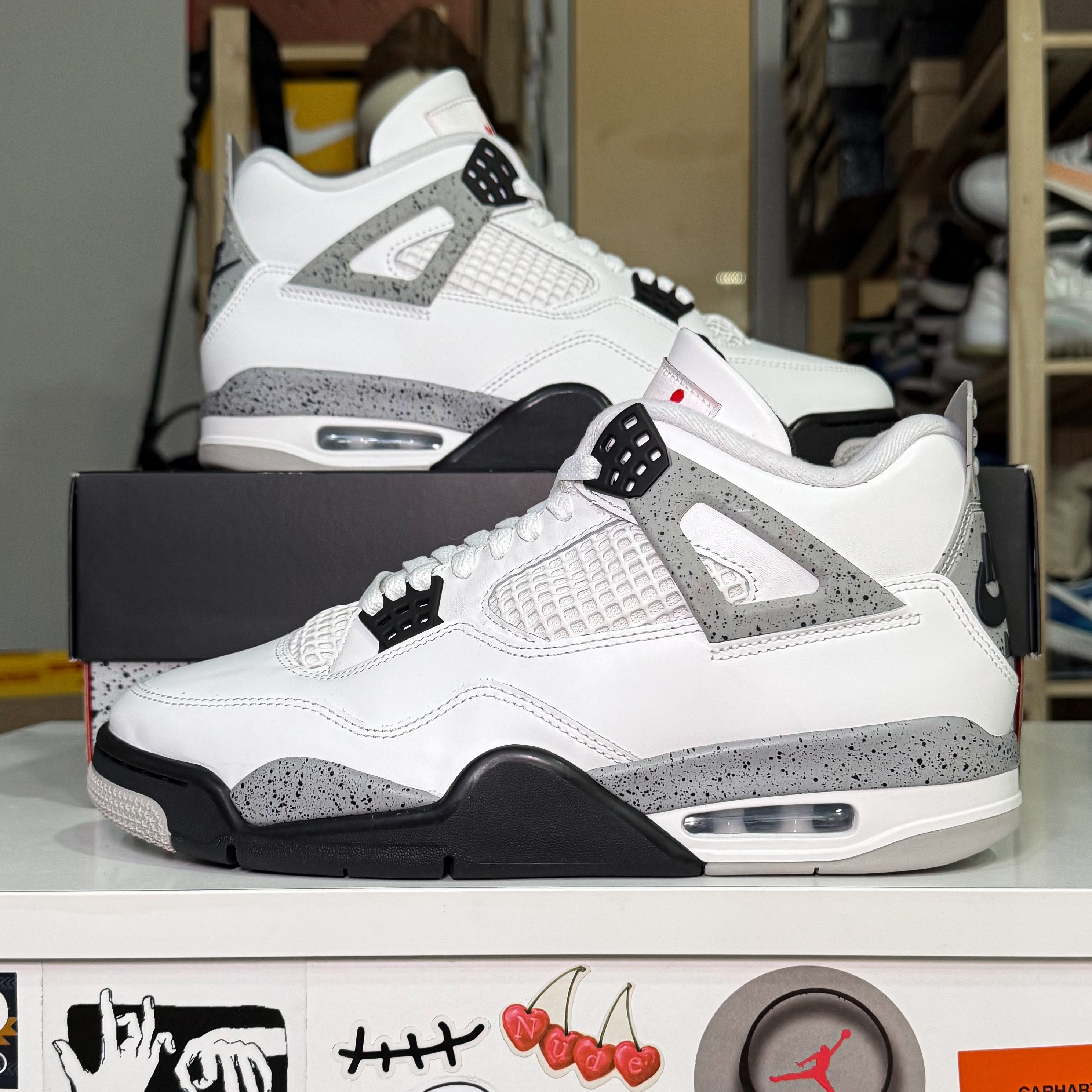 Air Jordan 4 Retro OG ‘White Cement’ 2025 - Recondicionado