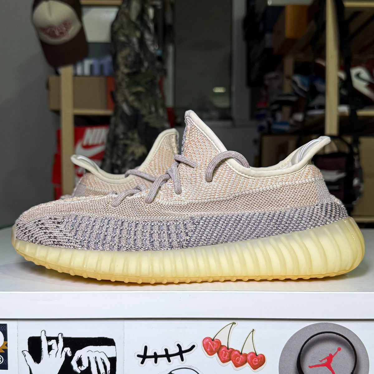 Adidas Yeezy Boost 350 v2 ‘Ash Pearl’ 2021 - Recondicionado