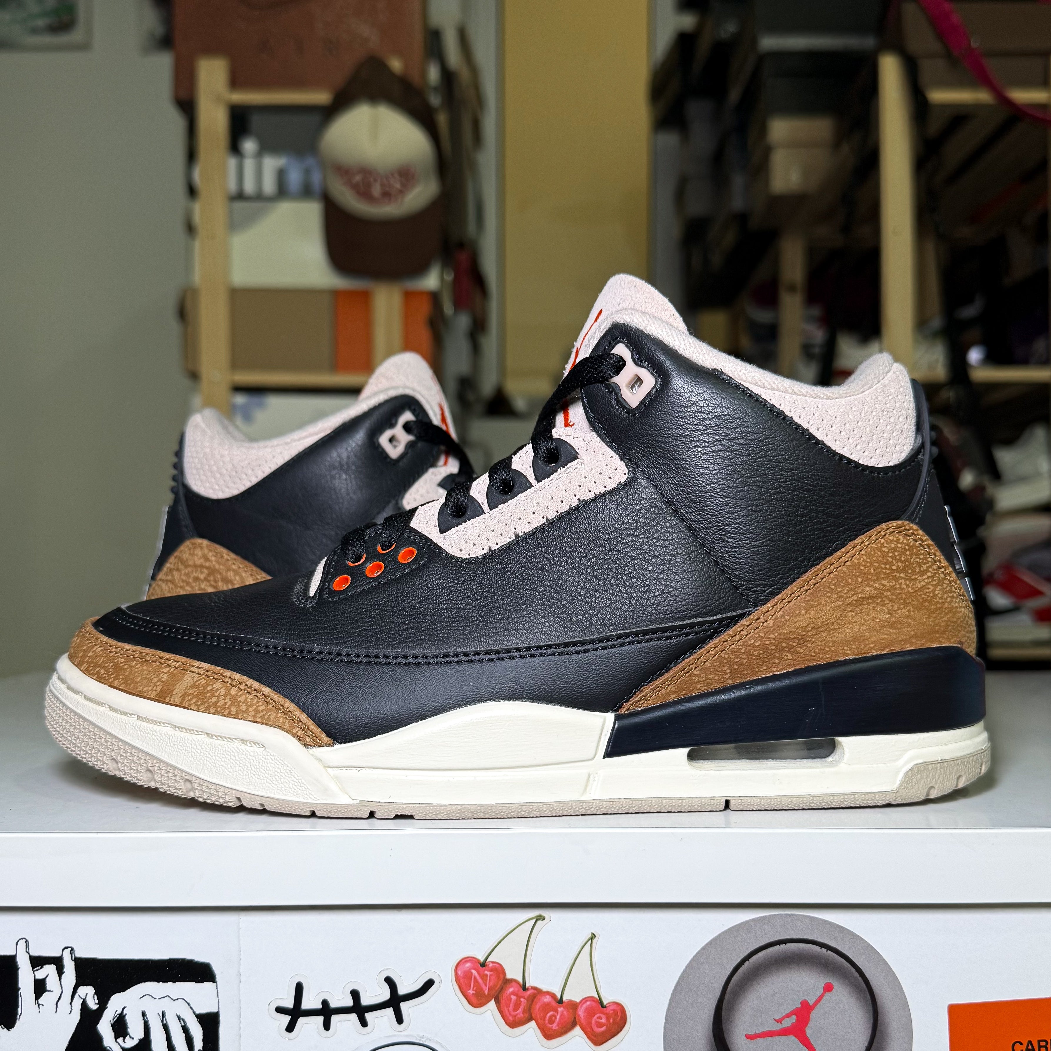 Air Jordan 3 Retro ‘Desert Elephant’ 2022 - Recondicionado