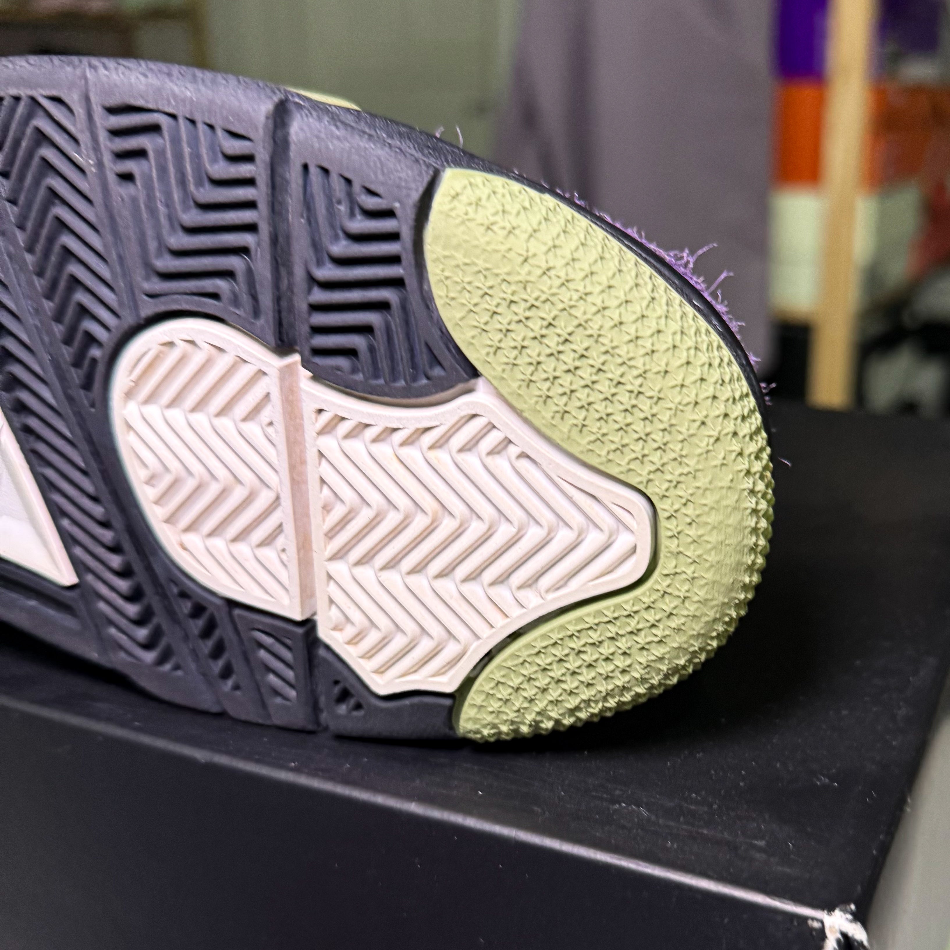 Air Jordan 4 Retro ‘Canyon Purple’ W 2022 - Recondicionado