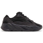 Adidas Yeezy 700 v2 ‘Vanta Black’ - Recondicionado