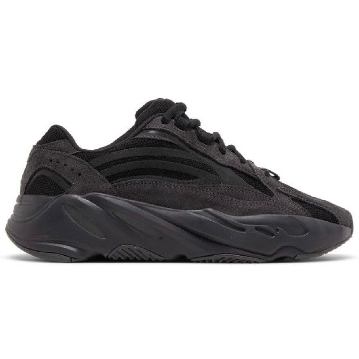Adidas Yeezy 700 v2 ‘Vanta Black’ - Recondicionado