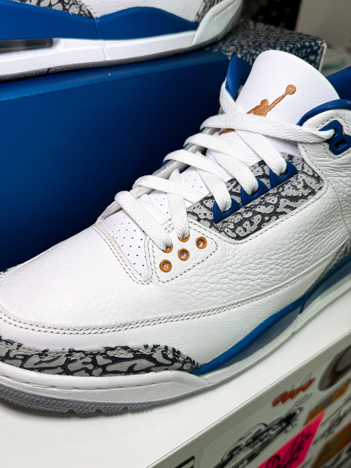 Air Jordan 3 Retro ‘Washington Wizards’ 2023 - Recondicionado