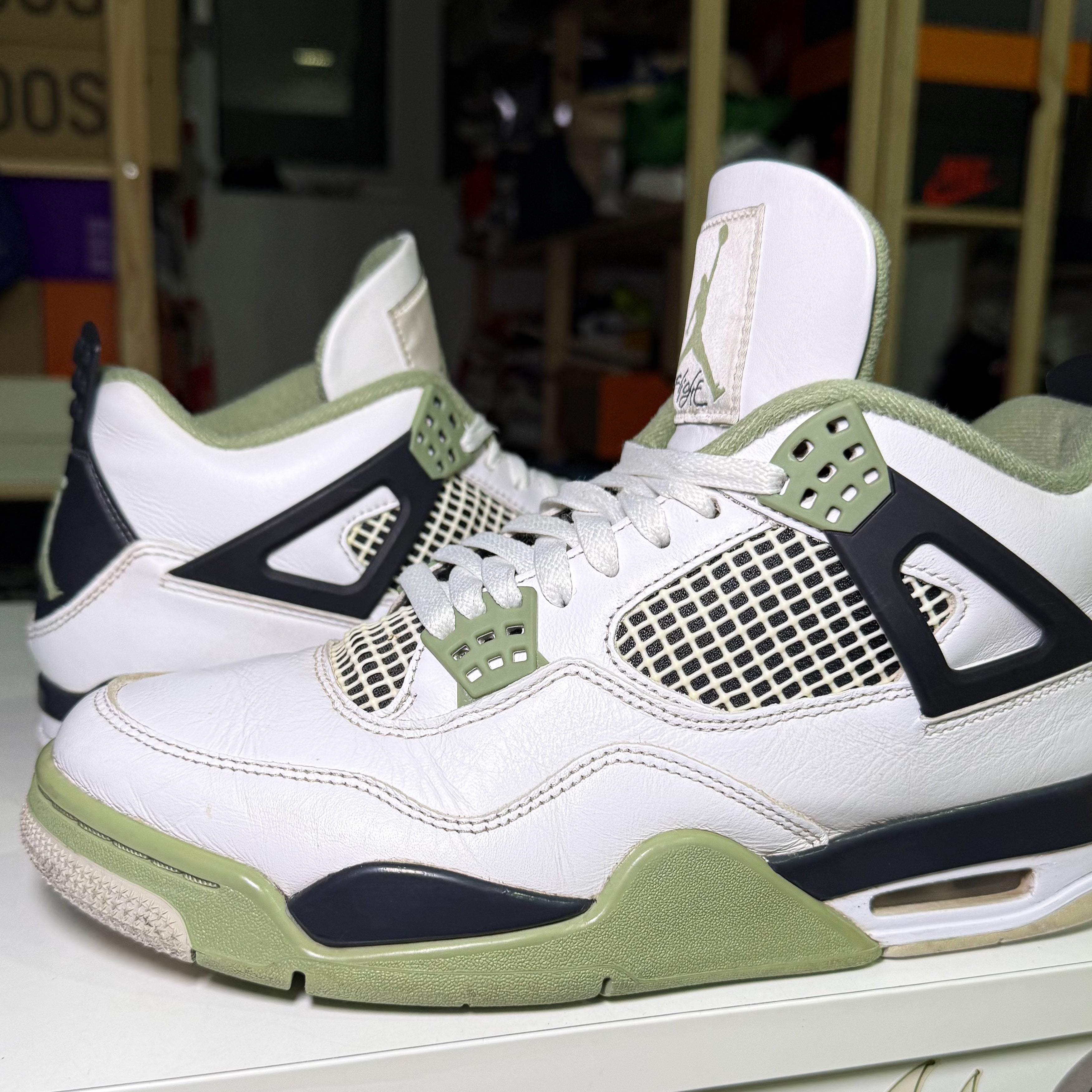 Air Jordan 4 Retro 'Seafoam' W 2023 - Recondicionado