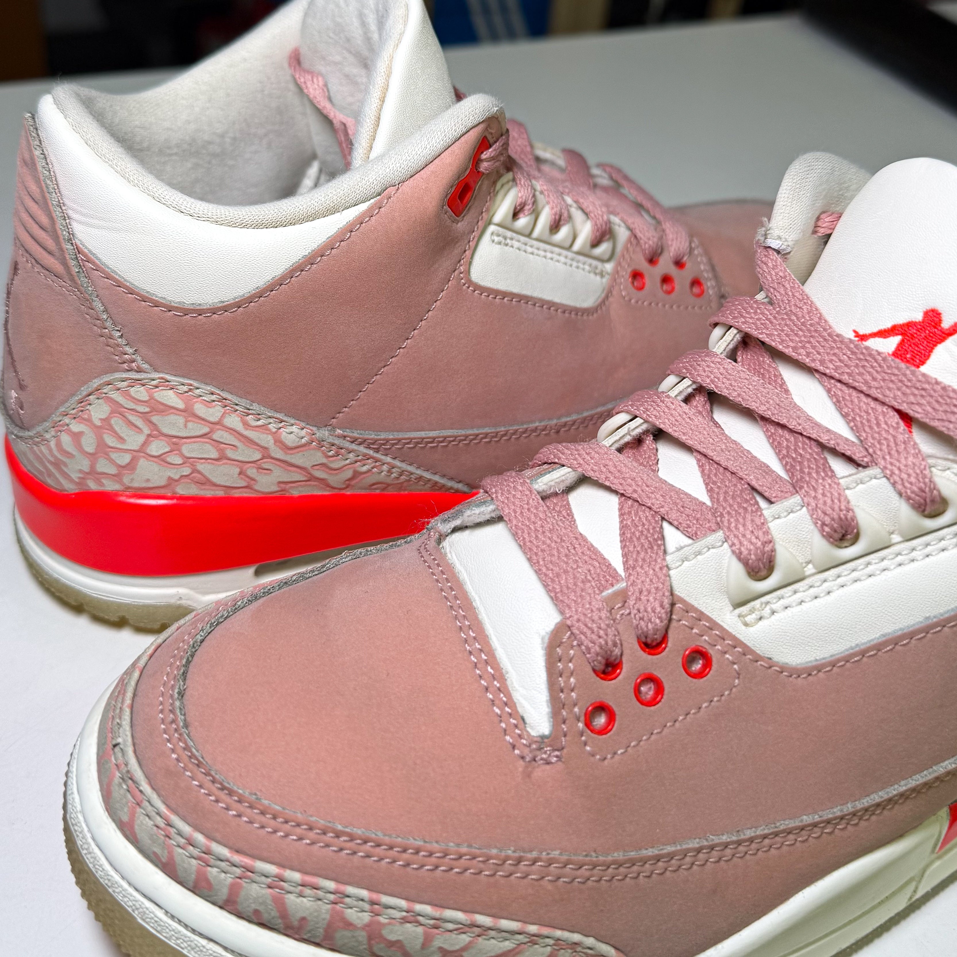 Air Jordan 3 Retro ‘Rust Pink’ W 2021 - Recondicionado