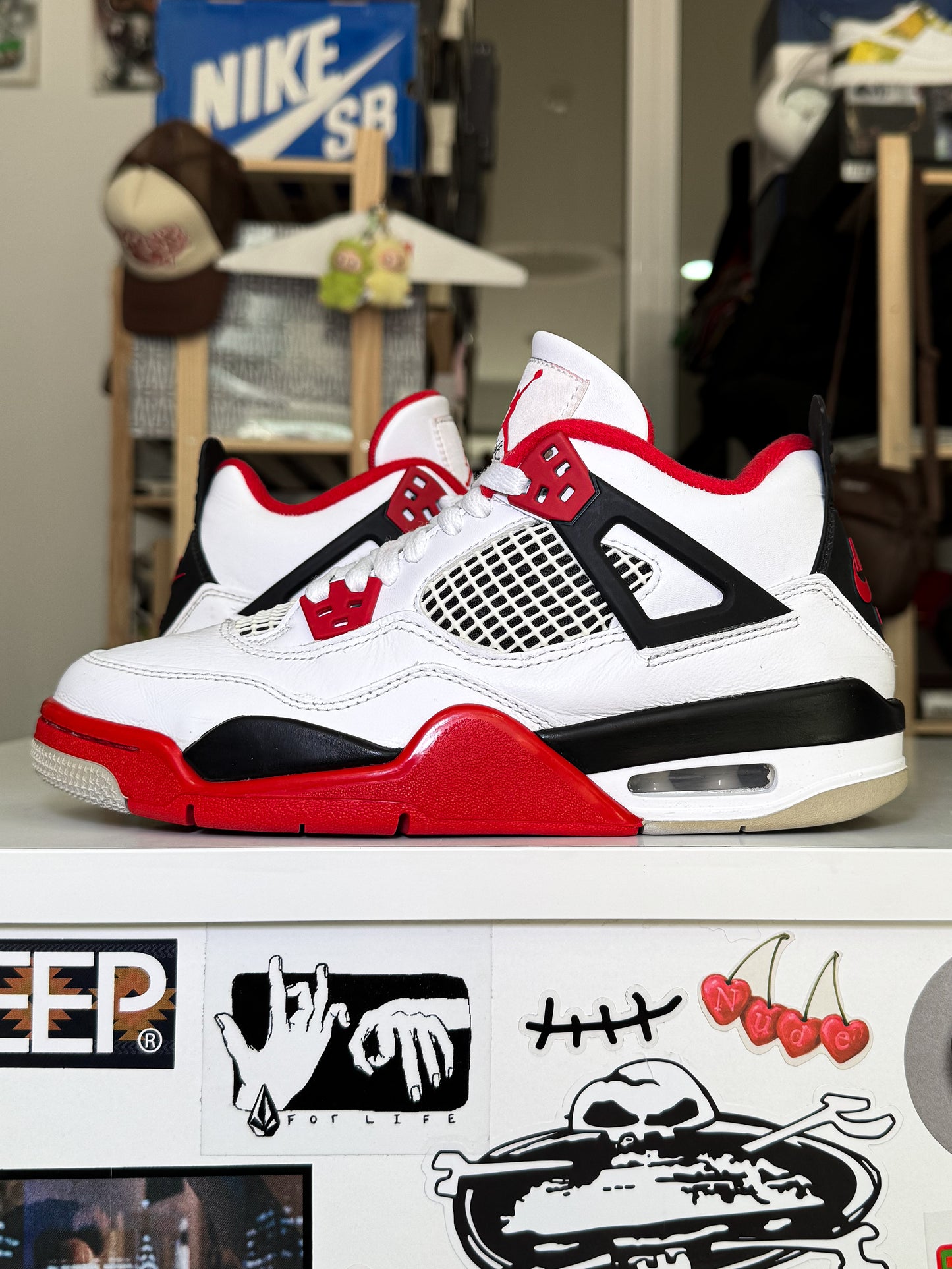 Air Jordan 4 Retro 'Fire Red' GS 2020 - Recondicionado