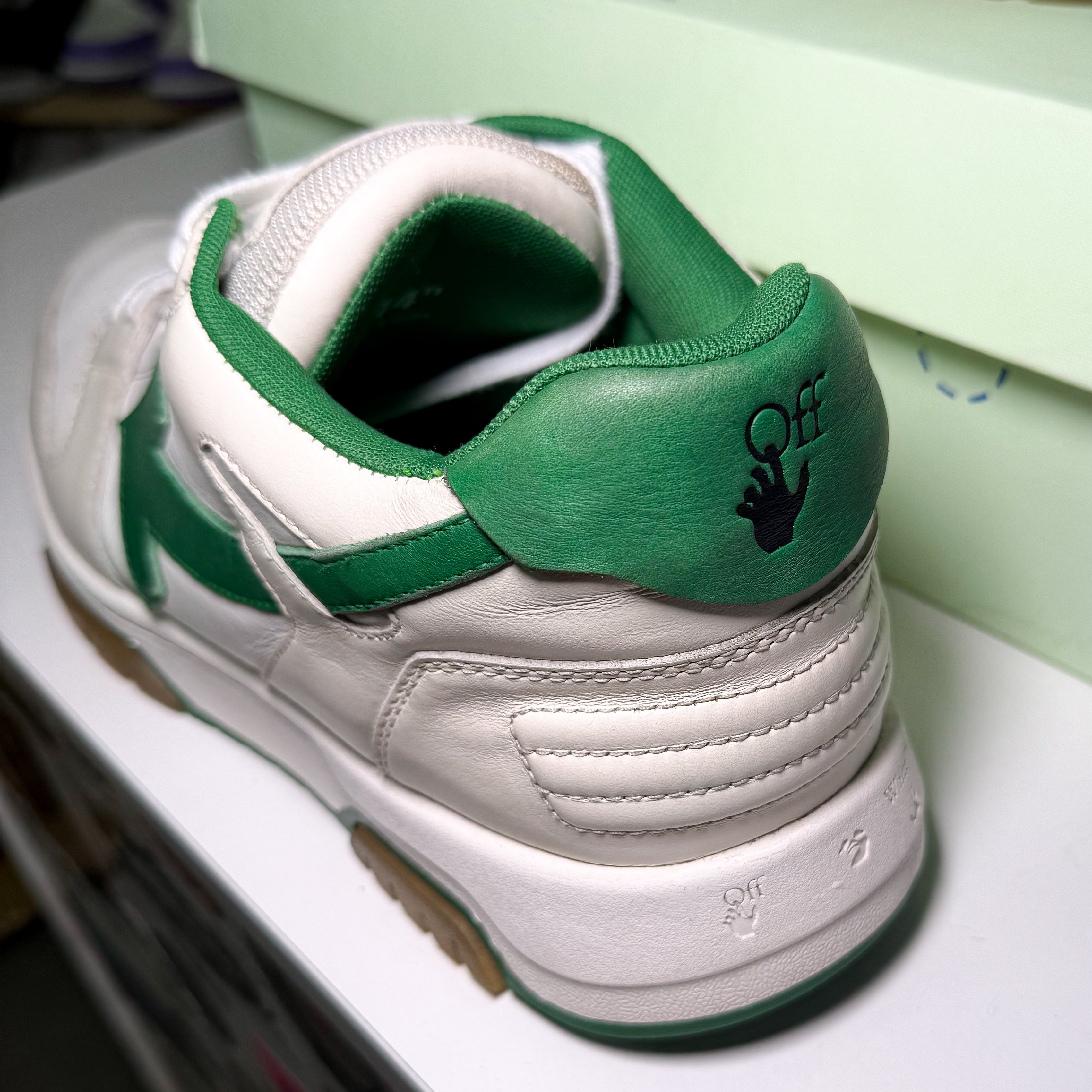 Off White Out of Office Low ‘White Green’ - Recondicionado